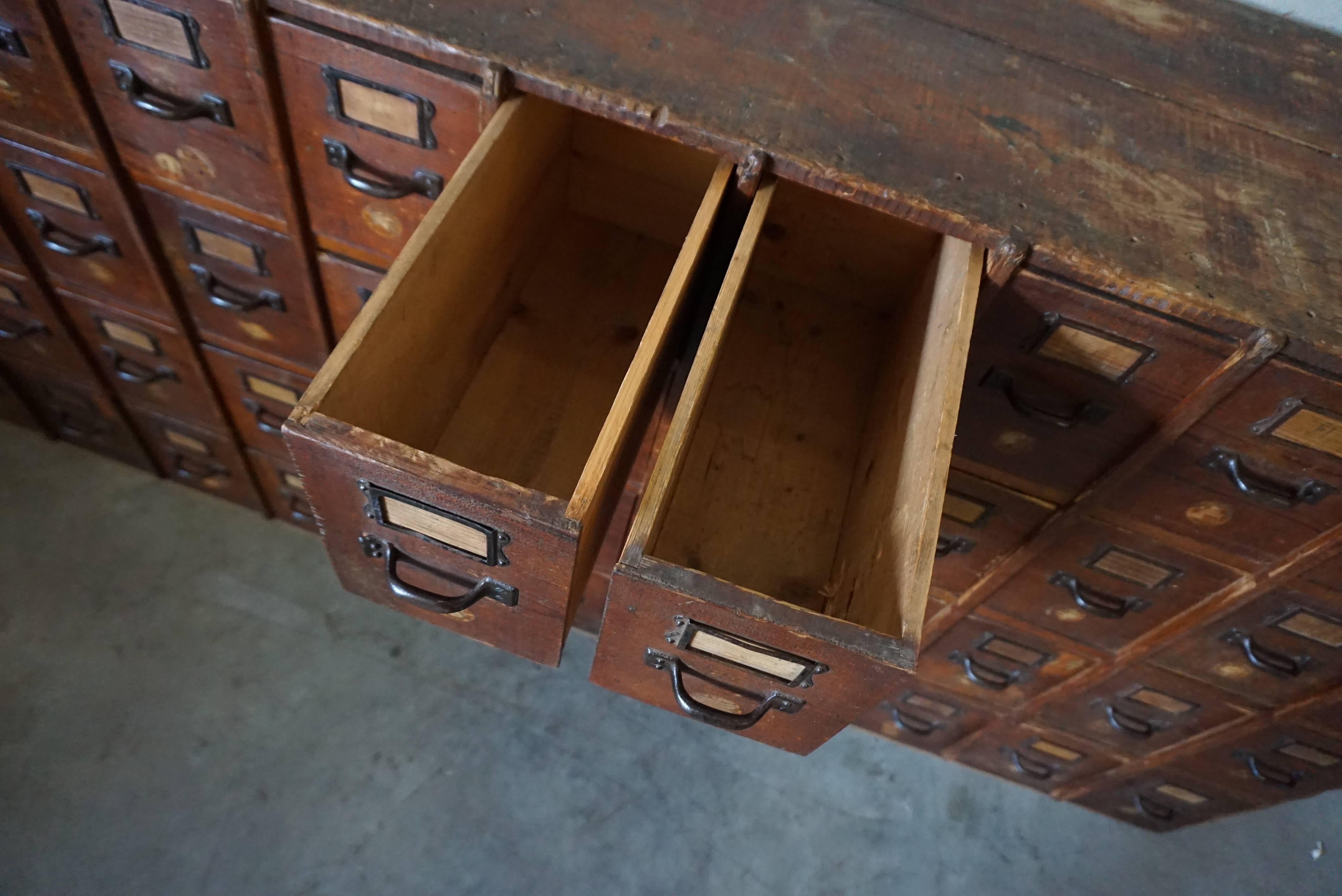 Antique Pine Apothecary Cabinet, 1900s In Good Condition In Nijmegen, NL