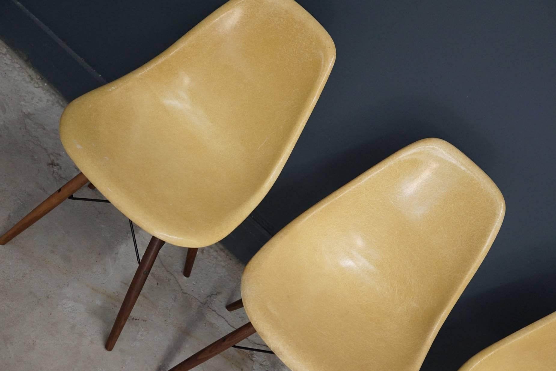 Mid-Century Modern Ochre DSW Chairs by Charles and Ray Eames, 1950s, Set of Four