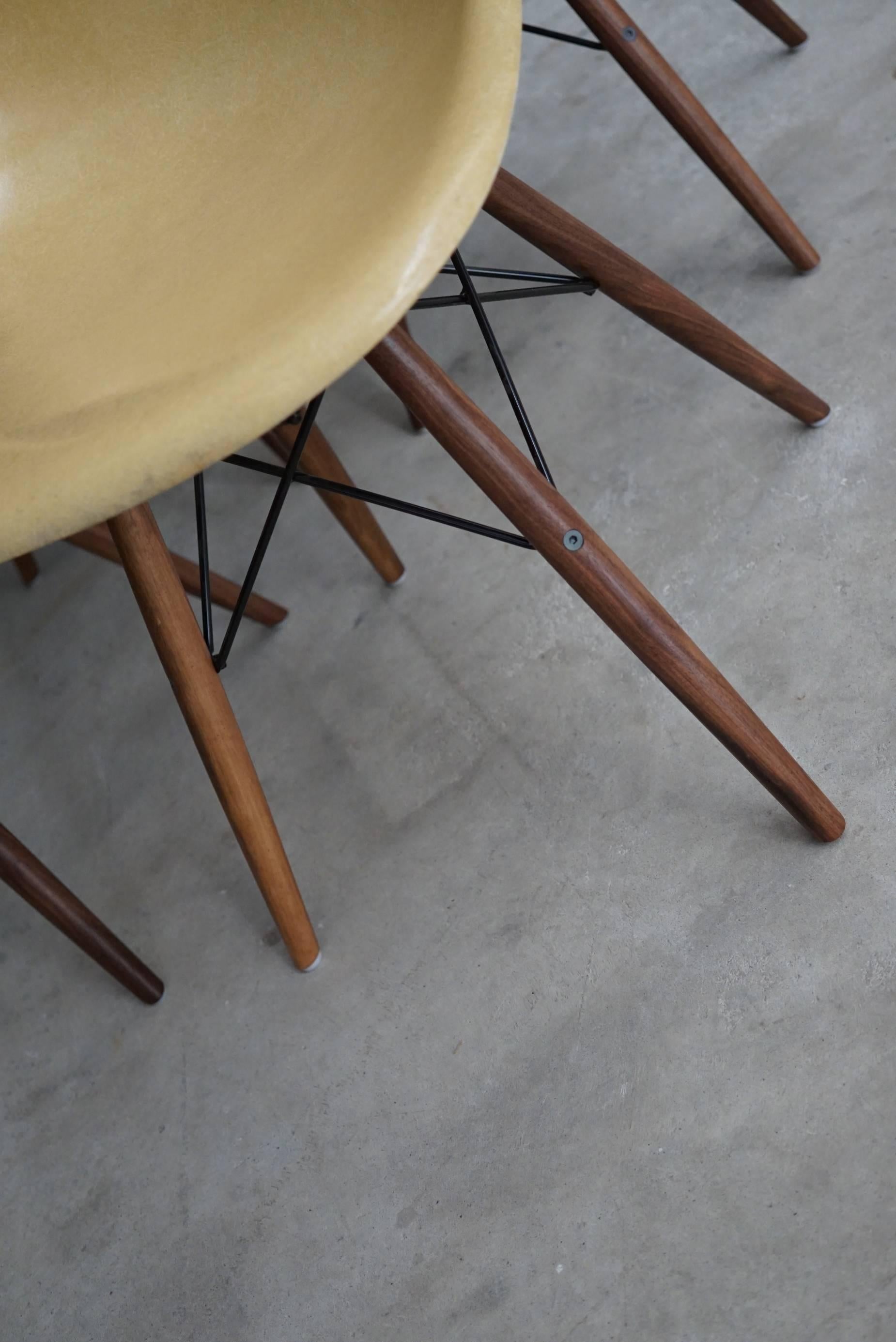 Late 20th Century Ochre DSW Chairs by Charles and Ray Eames, 1950s, Set of Four