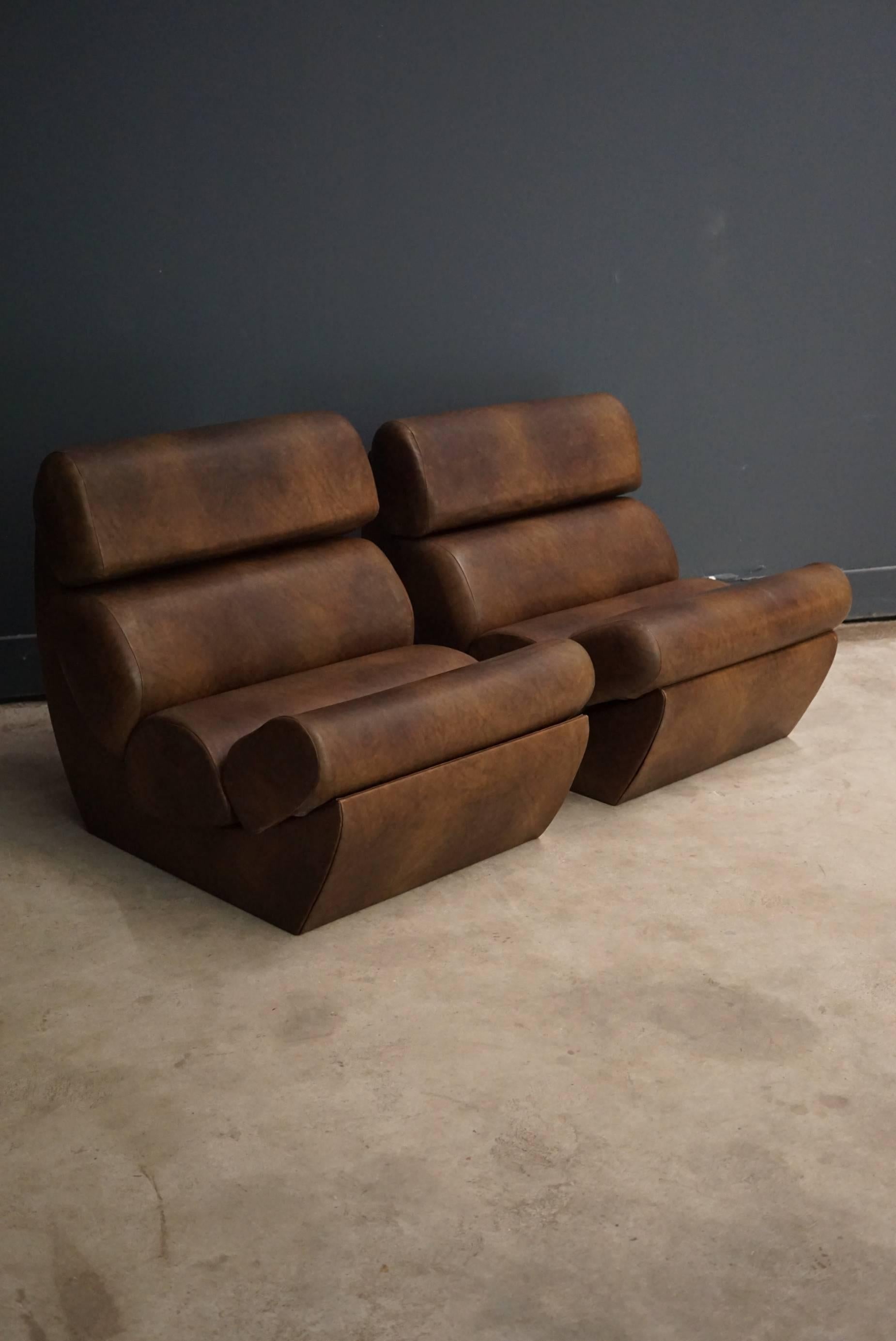 Late 20th Century Pair of Italian Space Age Faux Leather Lounge Chairs, 1970s