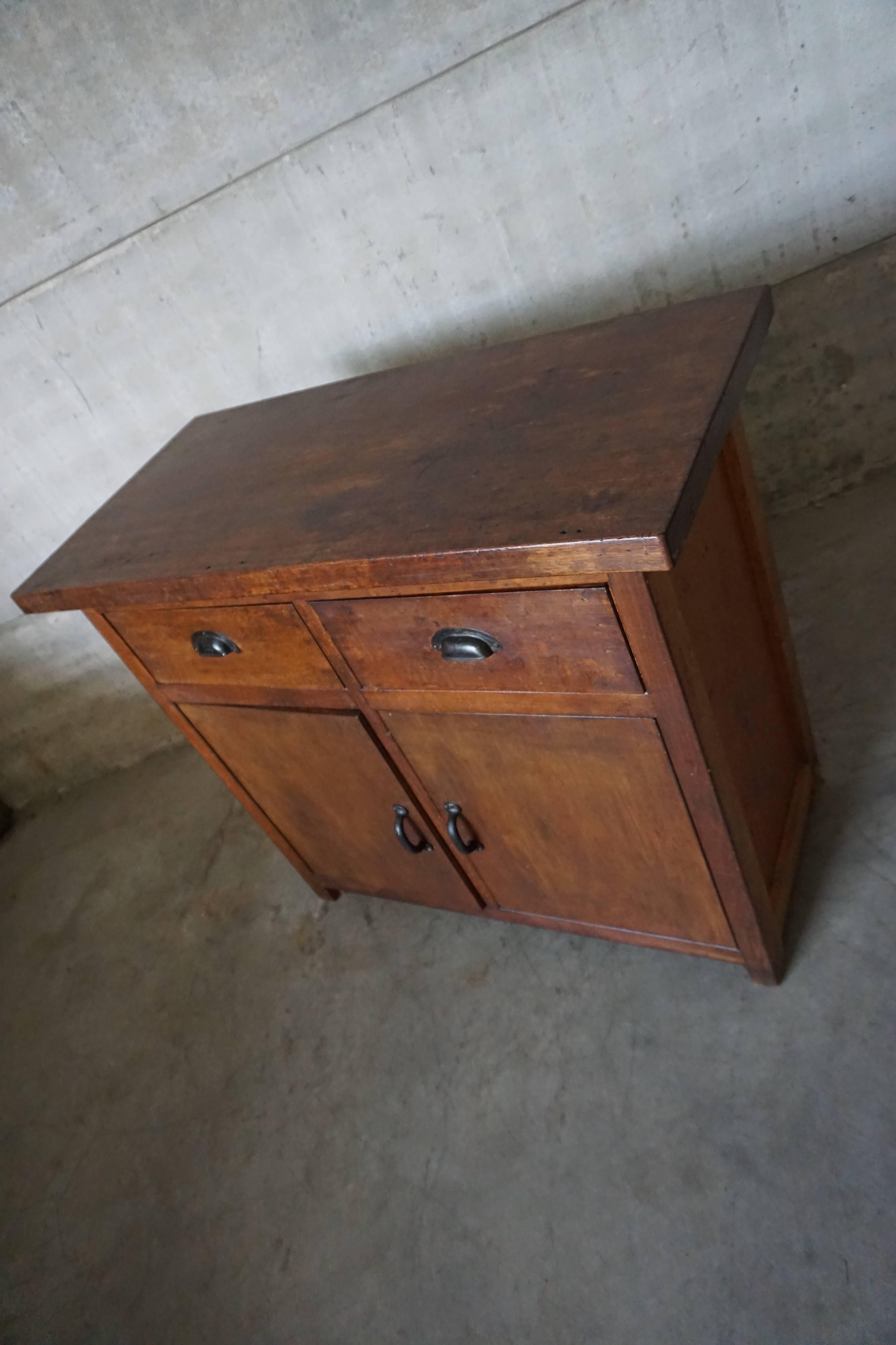 Vintage Industrial Wooden Cabinet, 1930s 1