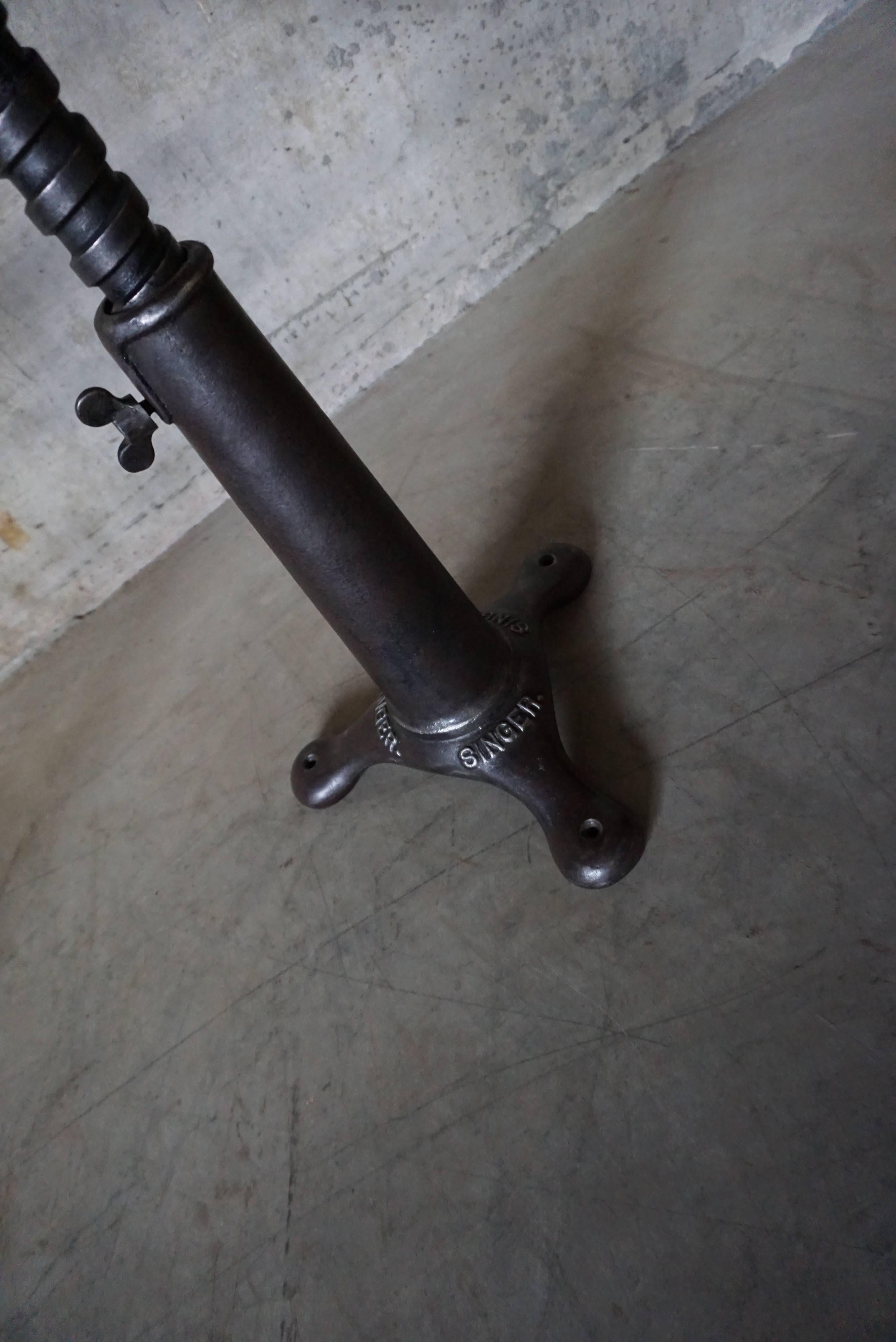 Industrial Factory Stool by Singer In Good Condition In Nijmegen, NL