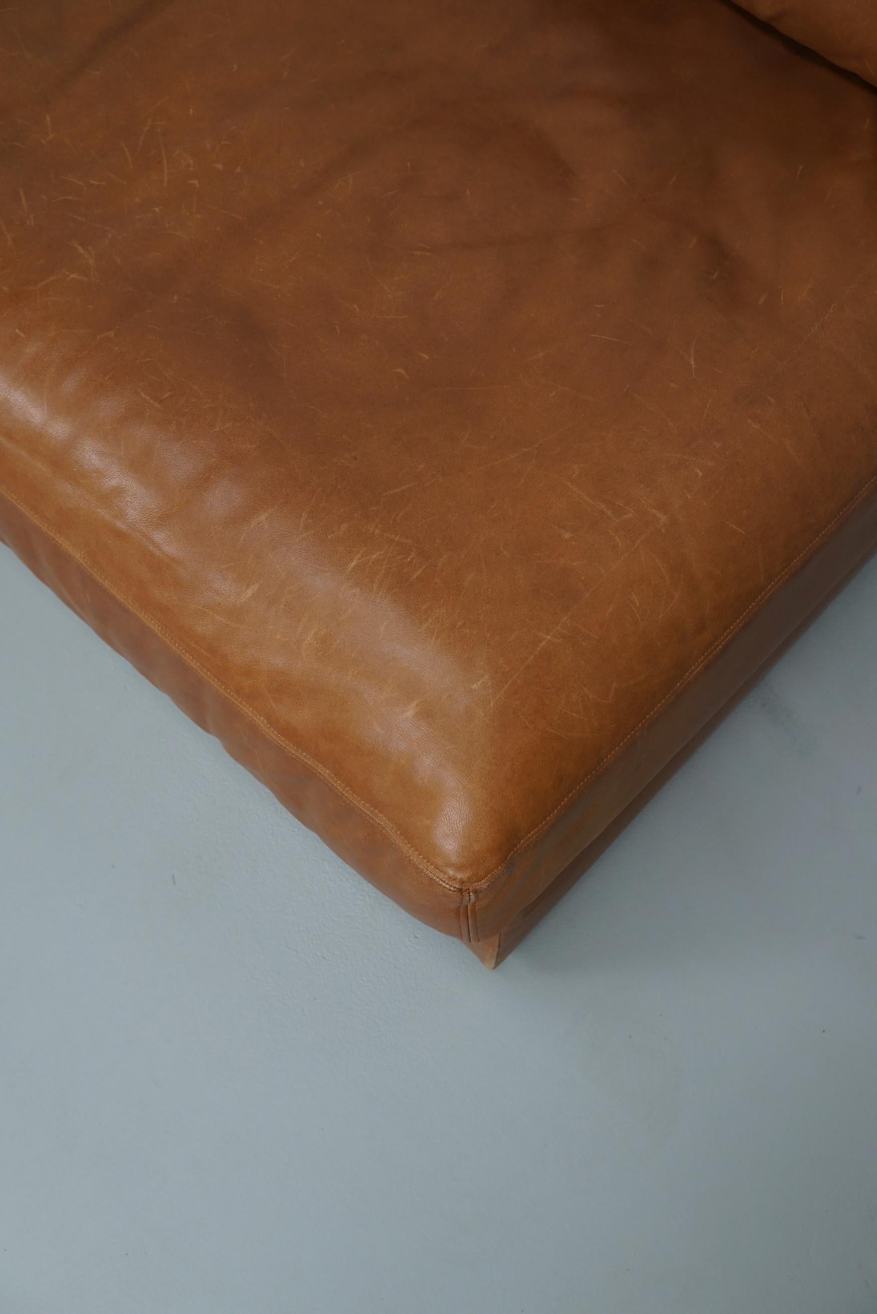 De Sede DS 76 Chaise longue / Canapé-lit en cuir cognac, Suisse, années 1970 en vente 4