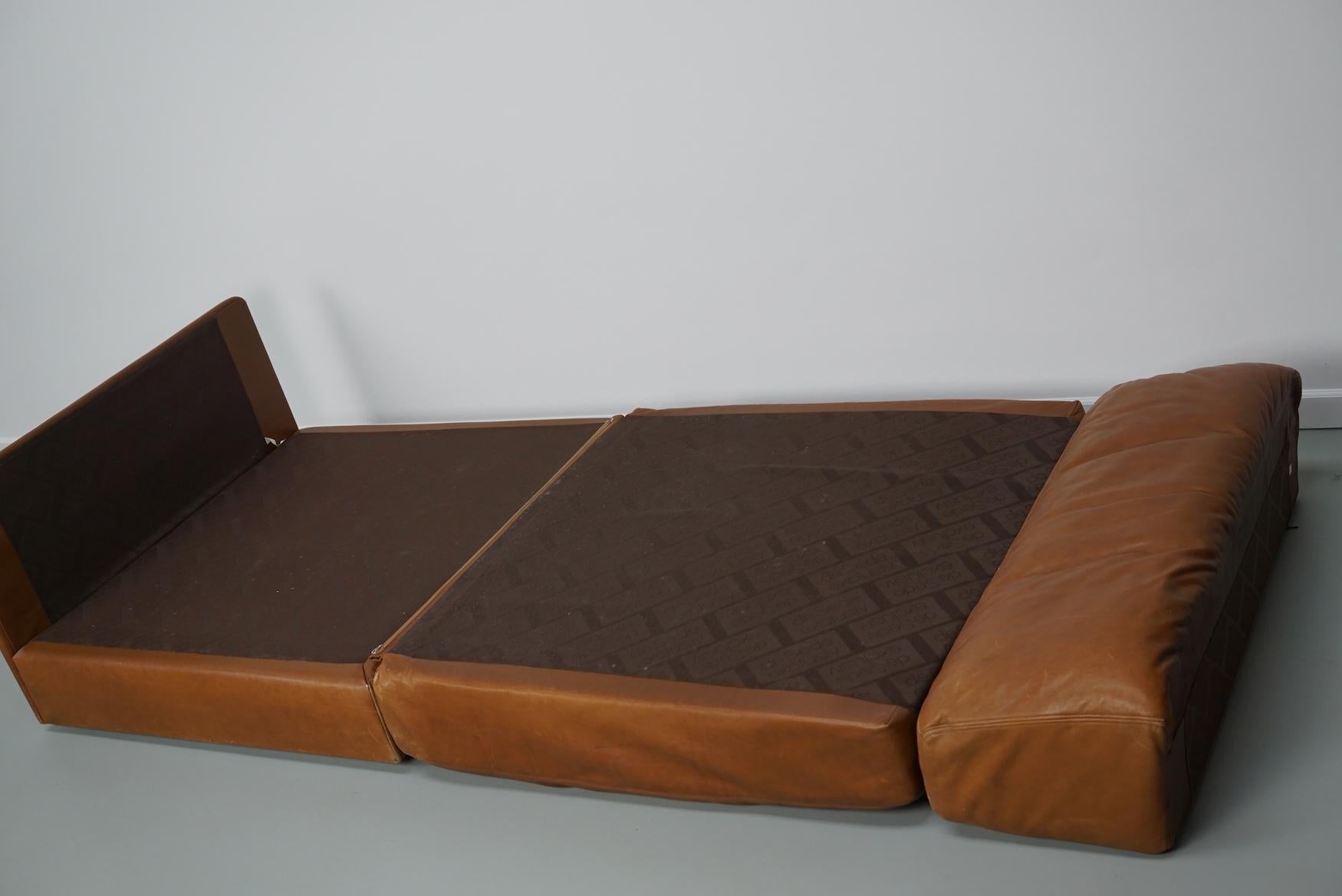 De Sede DS 76 Chaise longue / Canapé-lit en cuir cognac, Suisse, années 1970 en vente 2