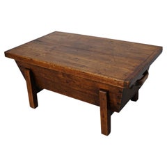 Mesa de centro rústica de pino, estilo casa de campo francesa de principios del siglo XX