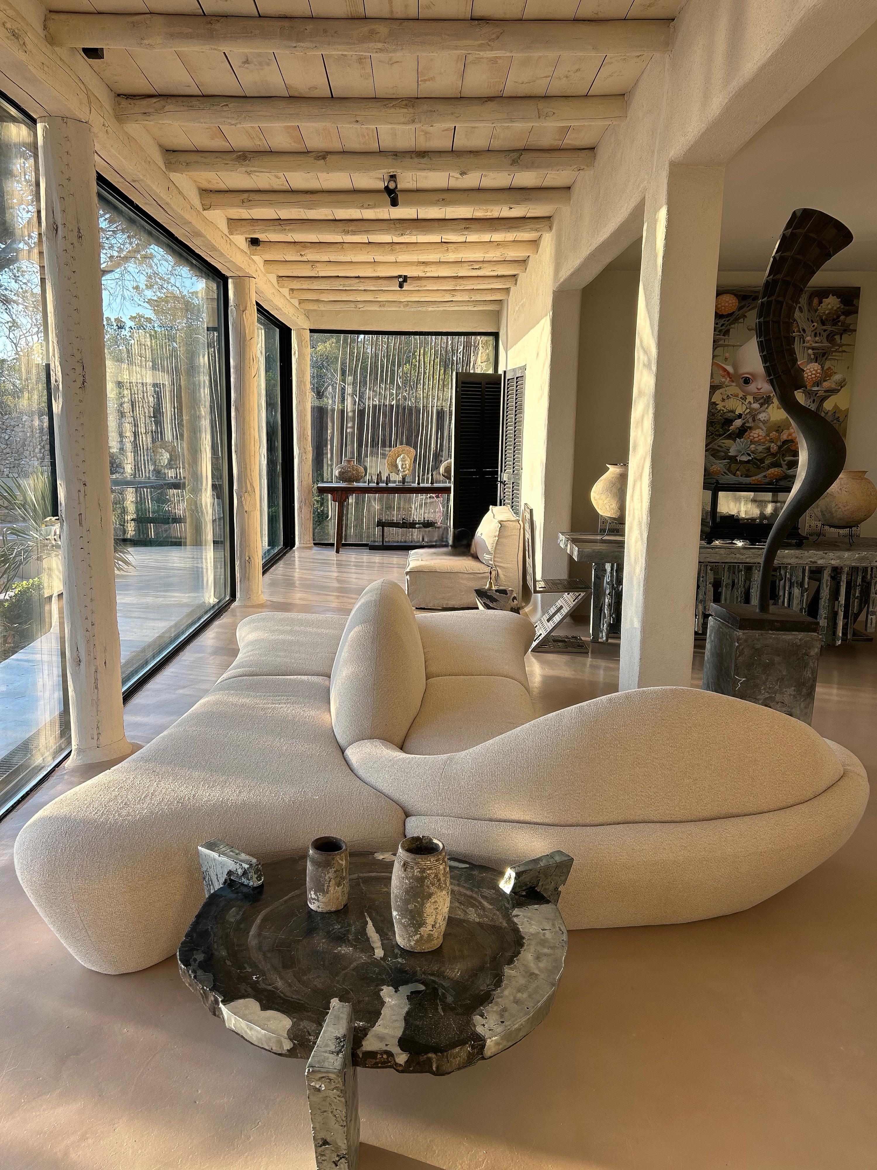 Experience luxury with this contemporary, handmade Italian double lounging sofa by John Brevard. 

Custom-made to order, each piece can be tailored in various finishes and sizes with a 2-4 month lead time. Inspired by sacred geometry and fluid