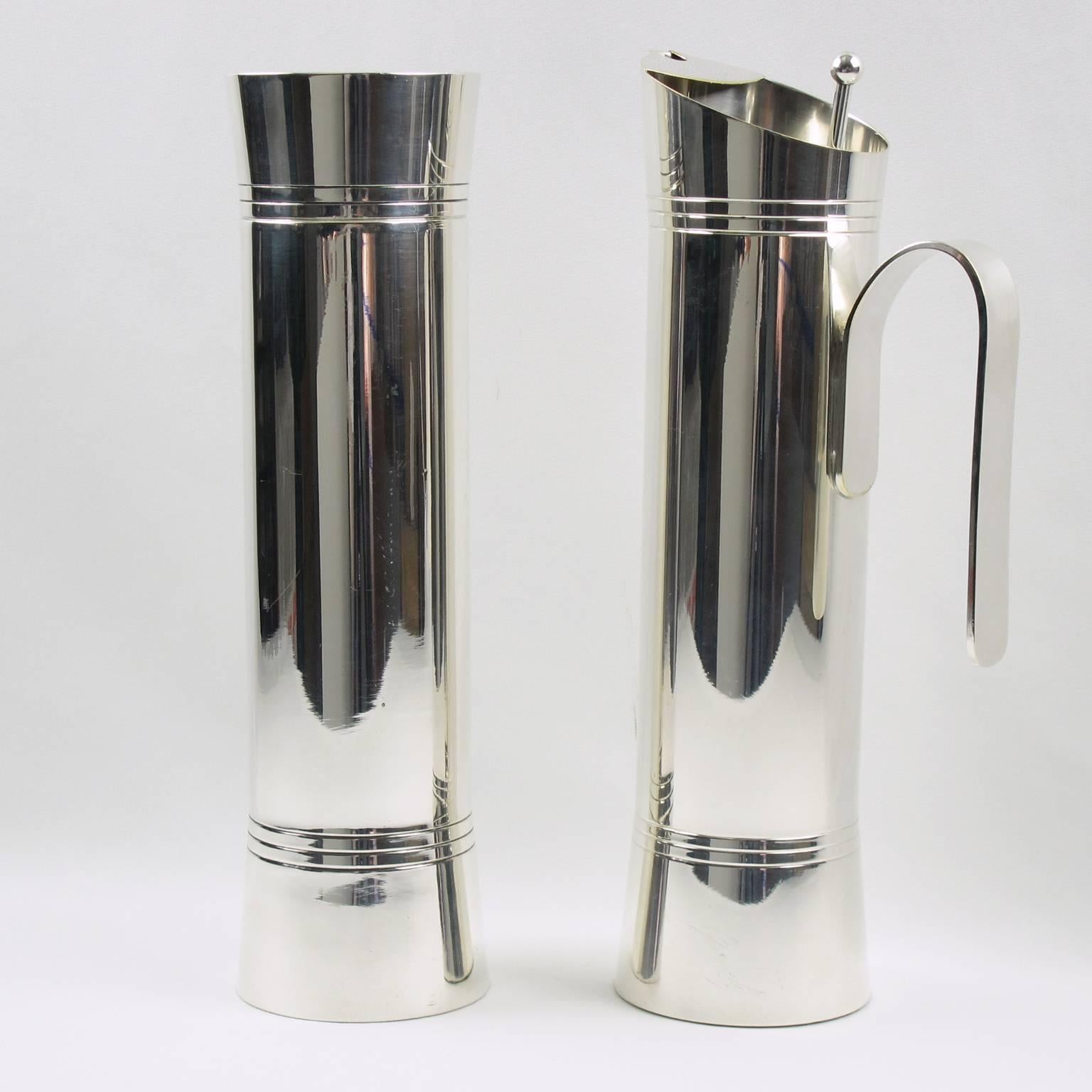 The perfect set for your next cocktail party!
A streamline and Minimalist barware set designed by Italian silver master Giuliano Bossi for Ibis, Milano. Sleek and modernist design with extra tall silver plate cocktail Shaker and Martini pitcher