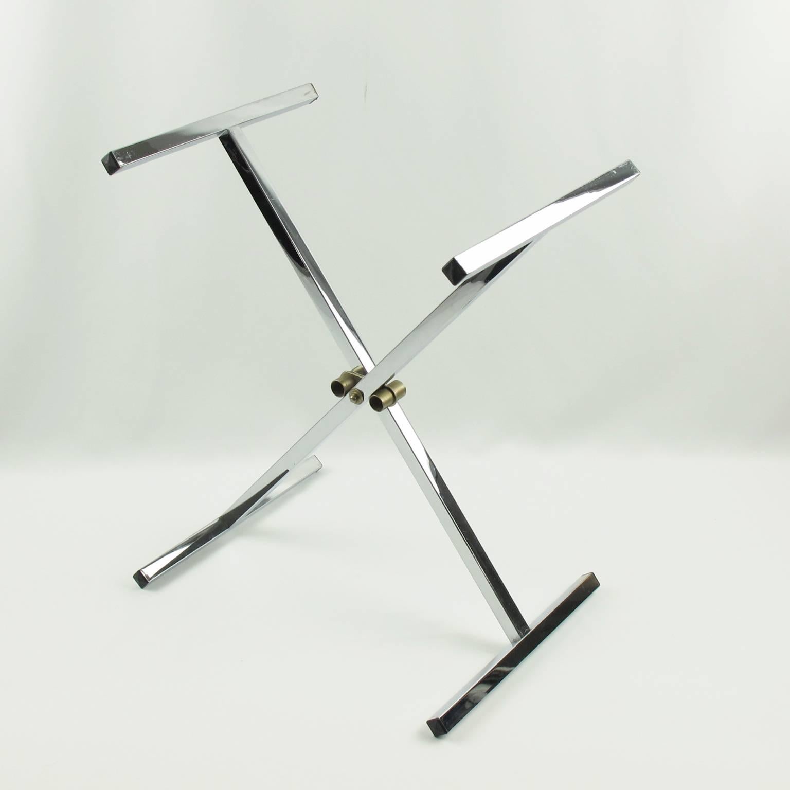 Mid-Century Modern Folding Tray Table Tortoise Lucite and Chrome, Italy, 1980s 5