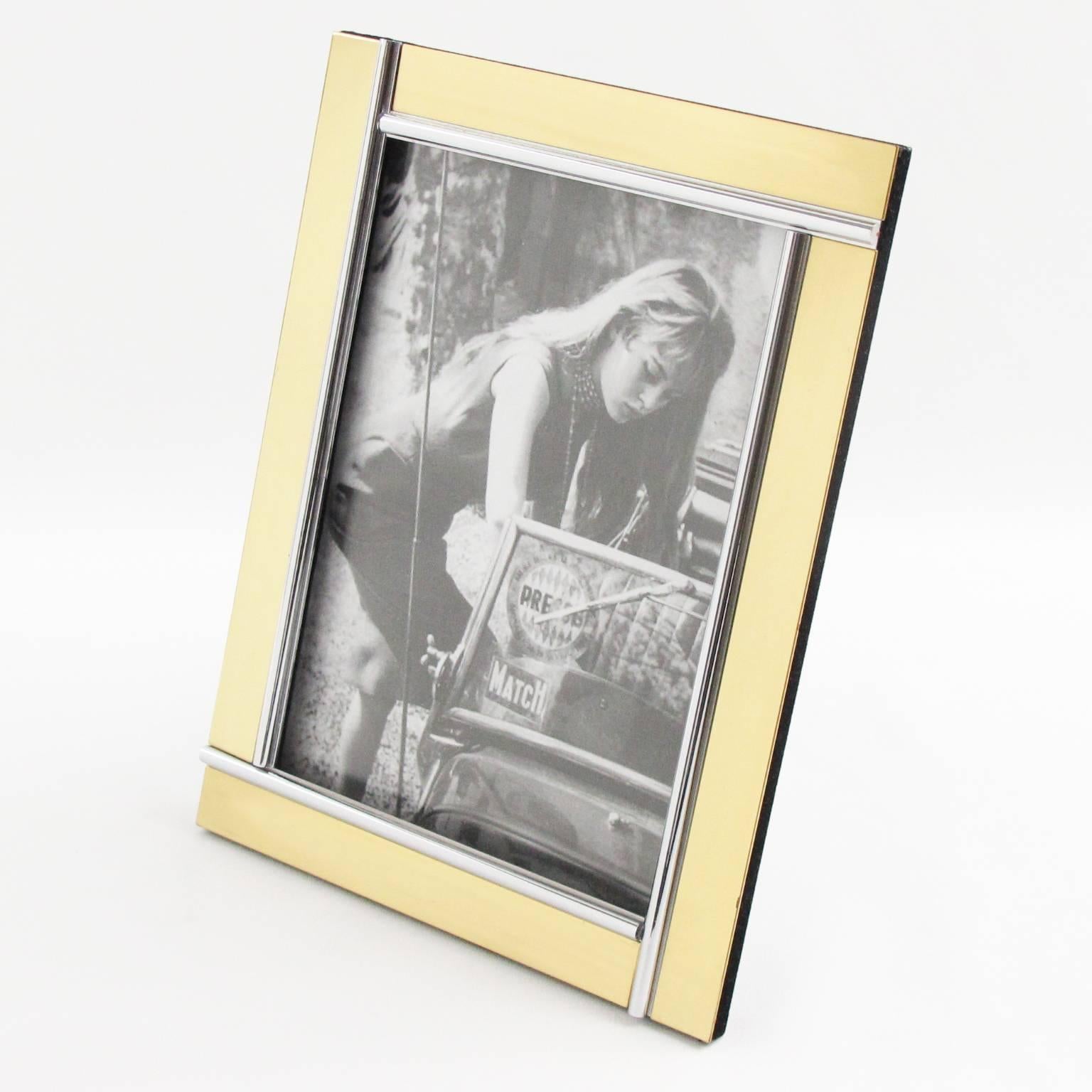 Modernist Pair of Picture Photo Frame Chrome and Brass by Noel B.C, Italy, 1970 In Excellent Condition In Atlanta, GA