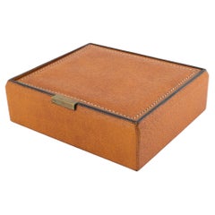Scatola in pelle cognac cucita della Maison Longchamp, Francia, 1940 CIRCA
