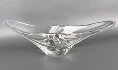 Daum France Mid-Century Modernist Crystal Centerpiece Bowl Vase, circa 1950