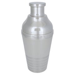 Coctelera de plata chapada de estilo Art Déco, obra del platero Depardieu, hacia 1940