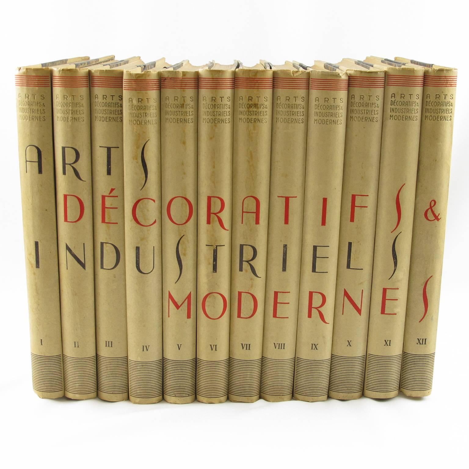 Rare the 'Encyclopedie des Arts Decoratifs et Industriels Modernes' (Encyclopedia of Modern Decorative and Industrial Arts in the twentieth century) complete set of 12 original books, first edition of 1925.
Printed by French Government Printing