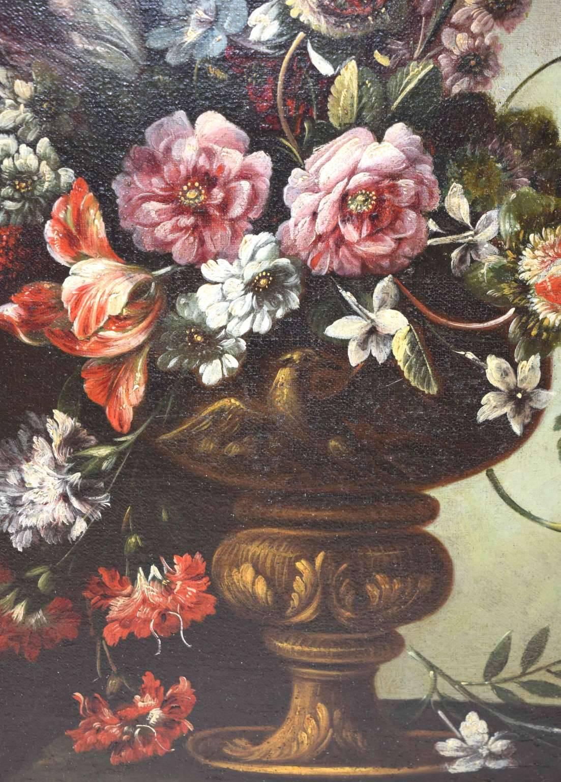 Superb Pair of 18th Century Flemish Floral Still Life Paintings, circa 1760 In Good Condition For Sale In Houston, TX