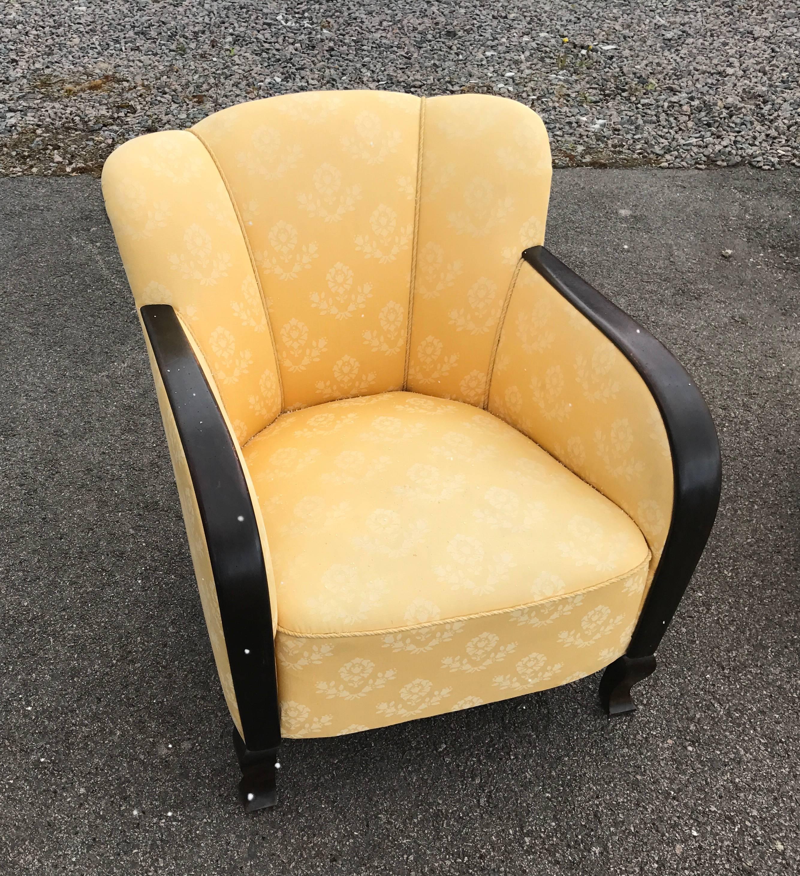 Swedish Art Deco Club Chairs Shell Shaped Back In Excellent Condition In Skanninge, SE