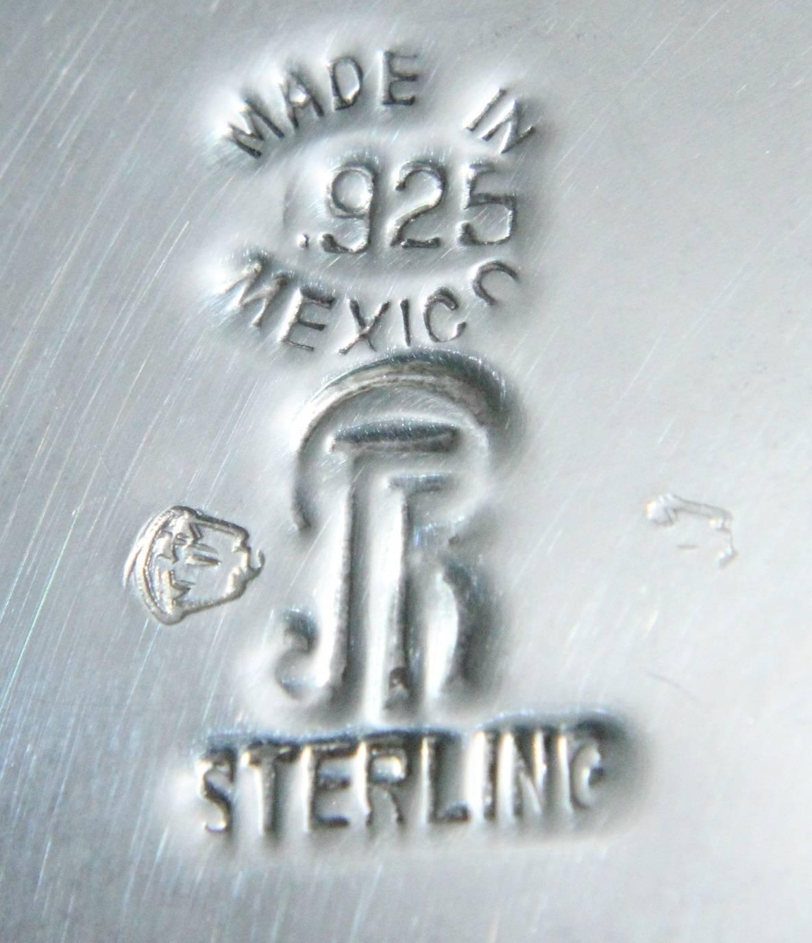 Heavy Mexican Sterling Silver Cocktail Shaker by Juvento Lopez Reyes 1