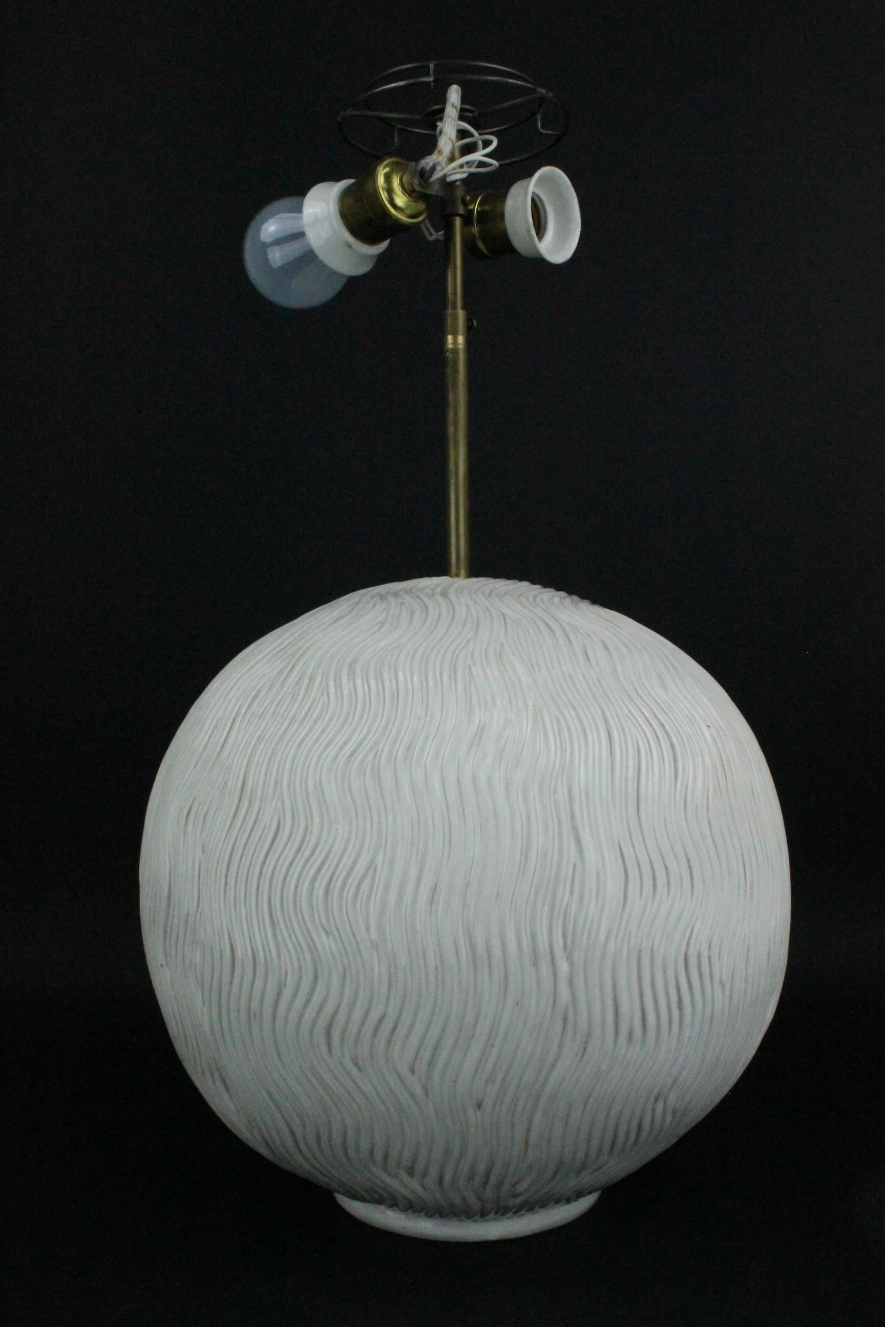 Mid-20th Century Outstanding and Probably Unique, Late 1930s Table Lamp by Ugo Zaccagnini For Sale
