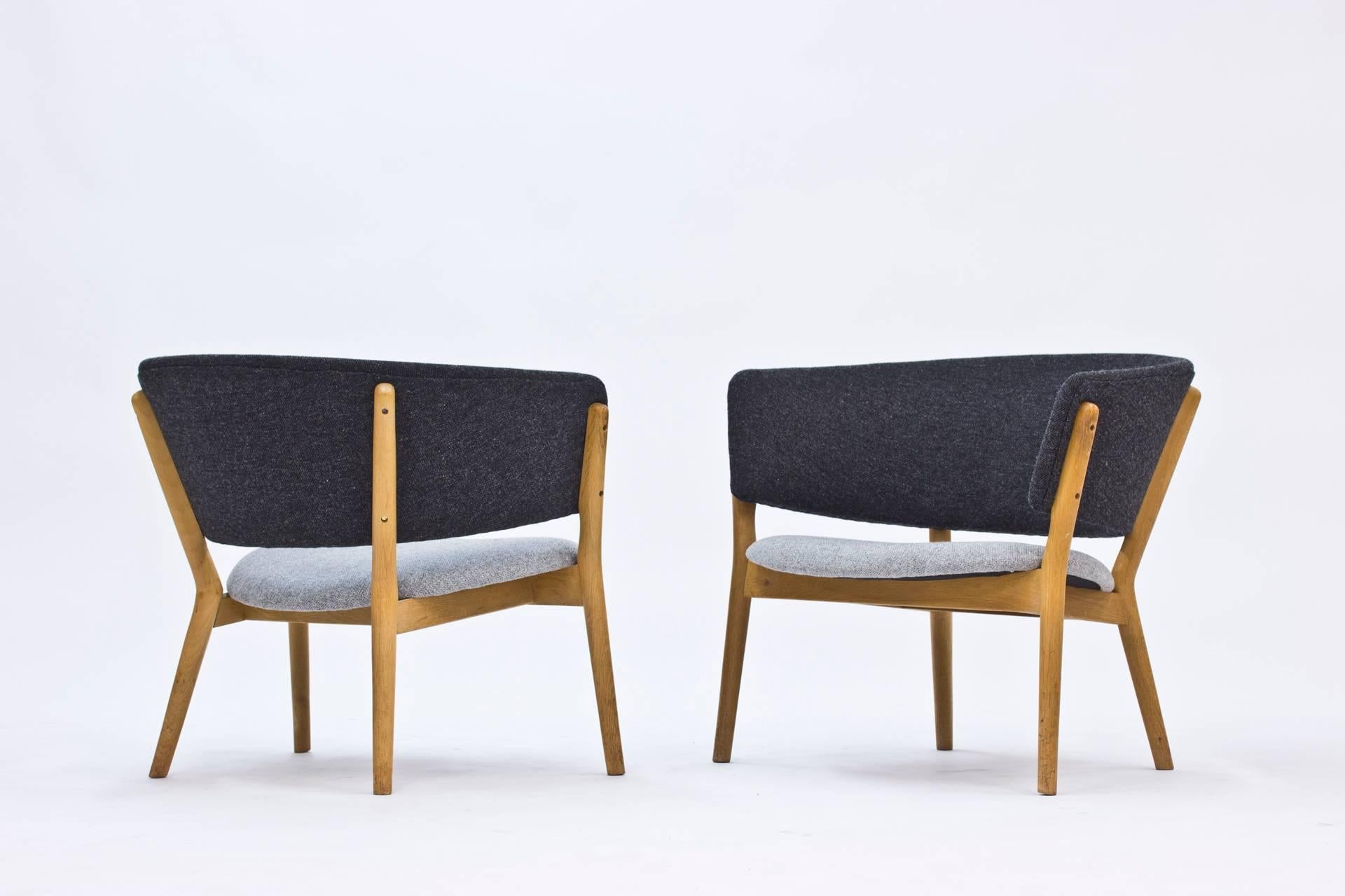 Scandinavian Modern Pair of Lounge Chairs by Nanna Ditzel