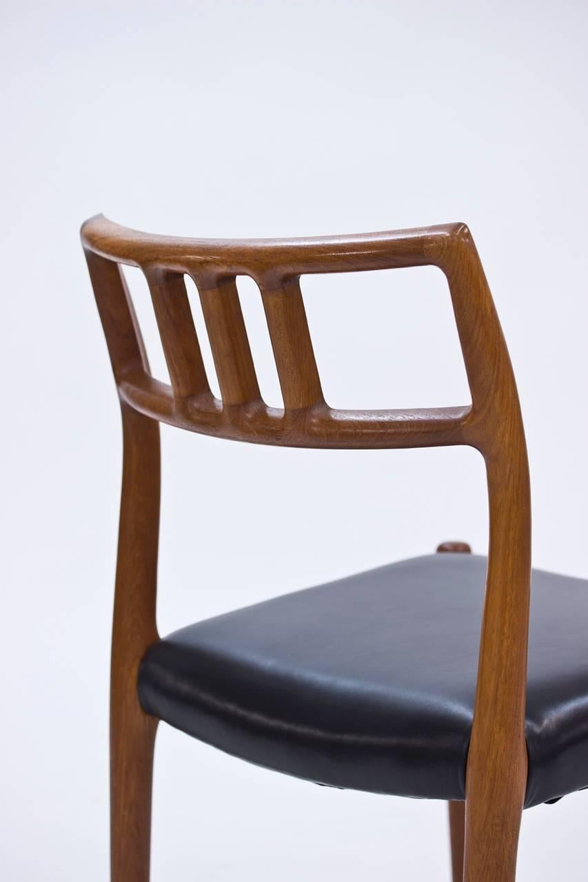 Mid-20th Century Set of Six Rosewood and Black Leather Dining Chairs by Niels O. Møller