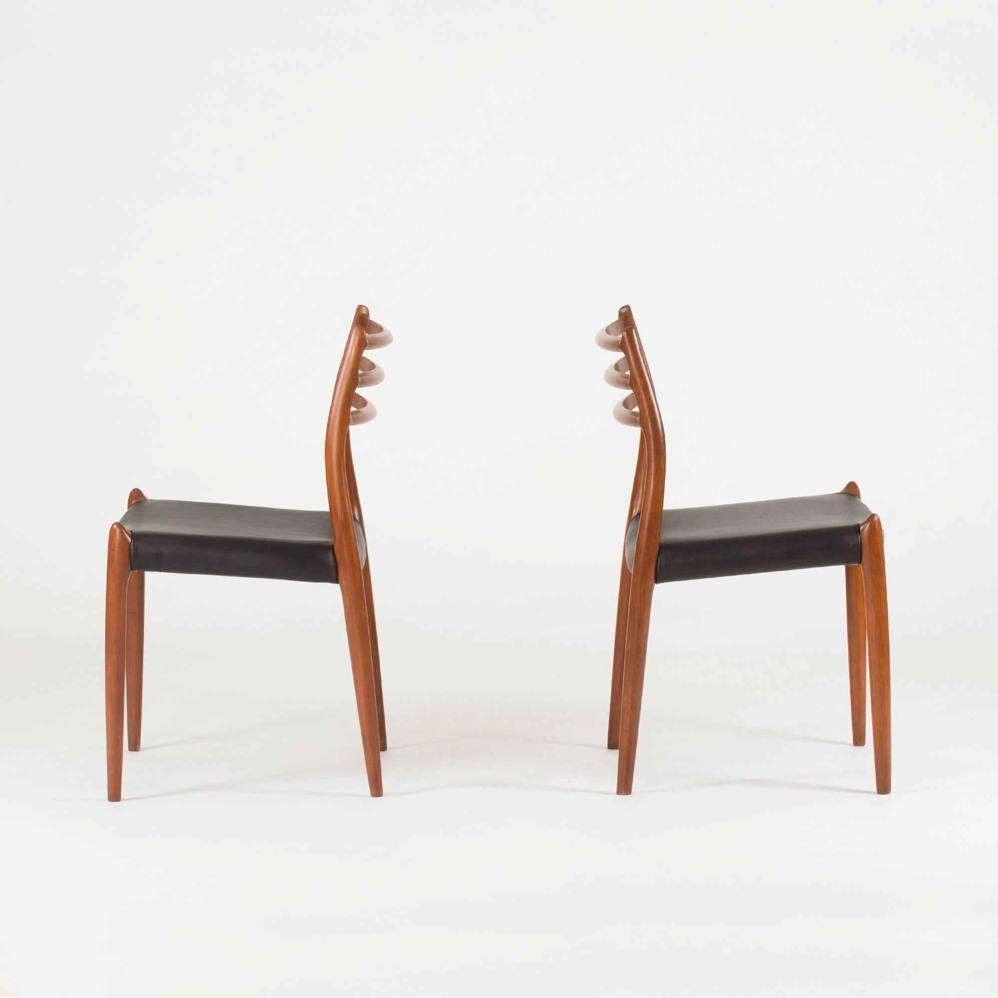 Scandinavian Modern Set of Eight Teak Dining Chairs by Niels O. Møller