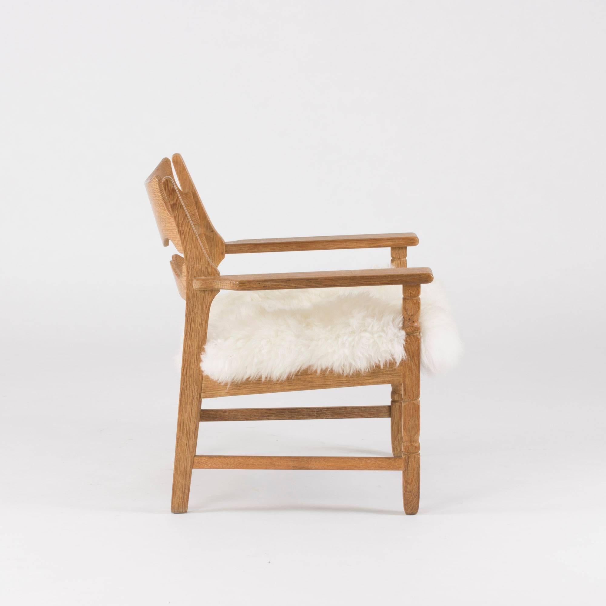 Scandinavian Modern Lounge Chair by Henning Kjaernulf