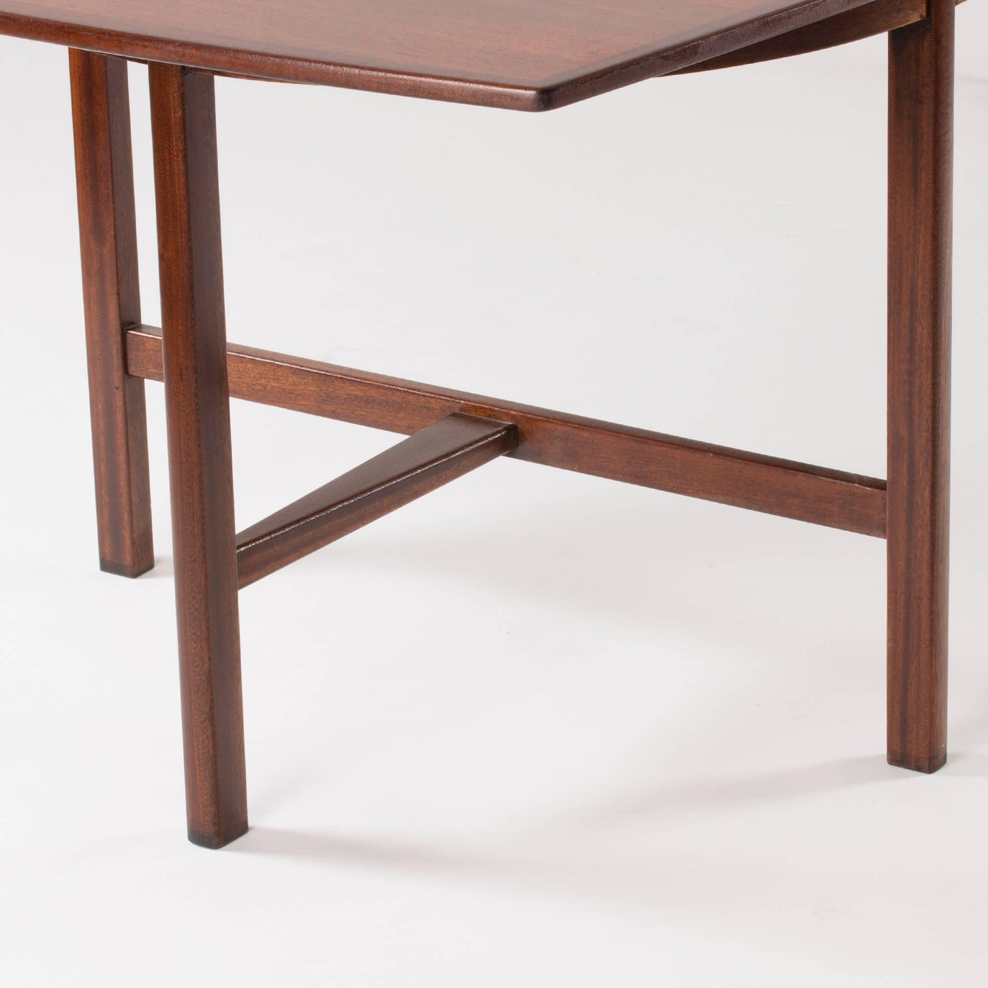 Mid-20th Century Mahogany Dining Table by Carl-Axel Acking