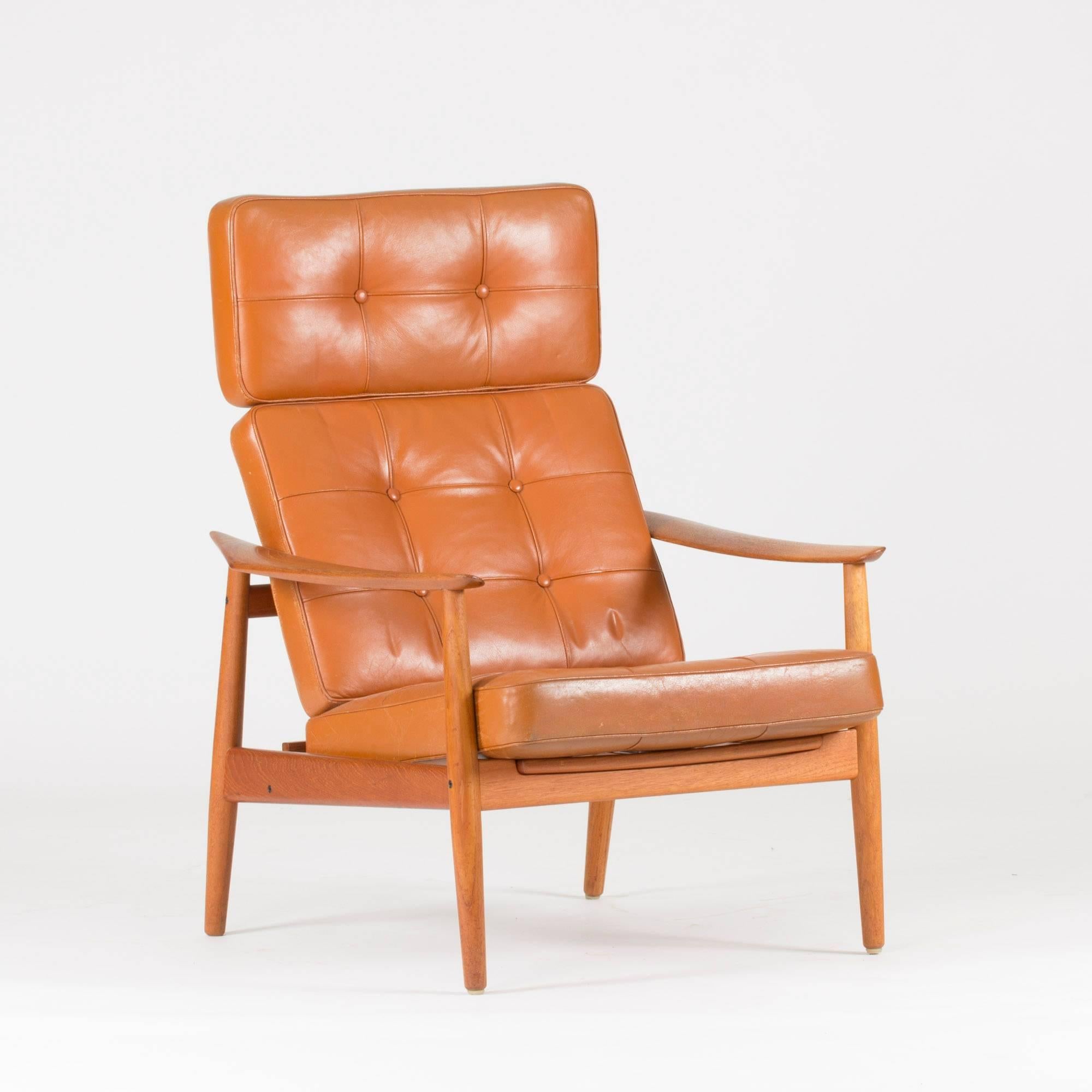 Scandinavian Modern Lounge Chair and Ottoman by Arne Vodder