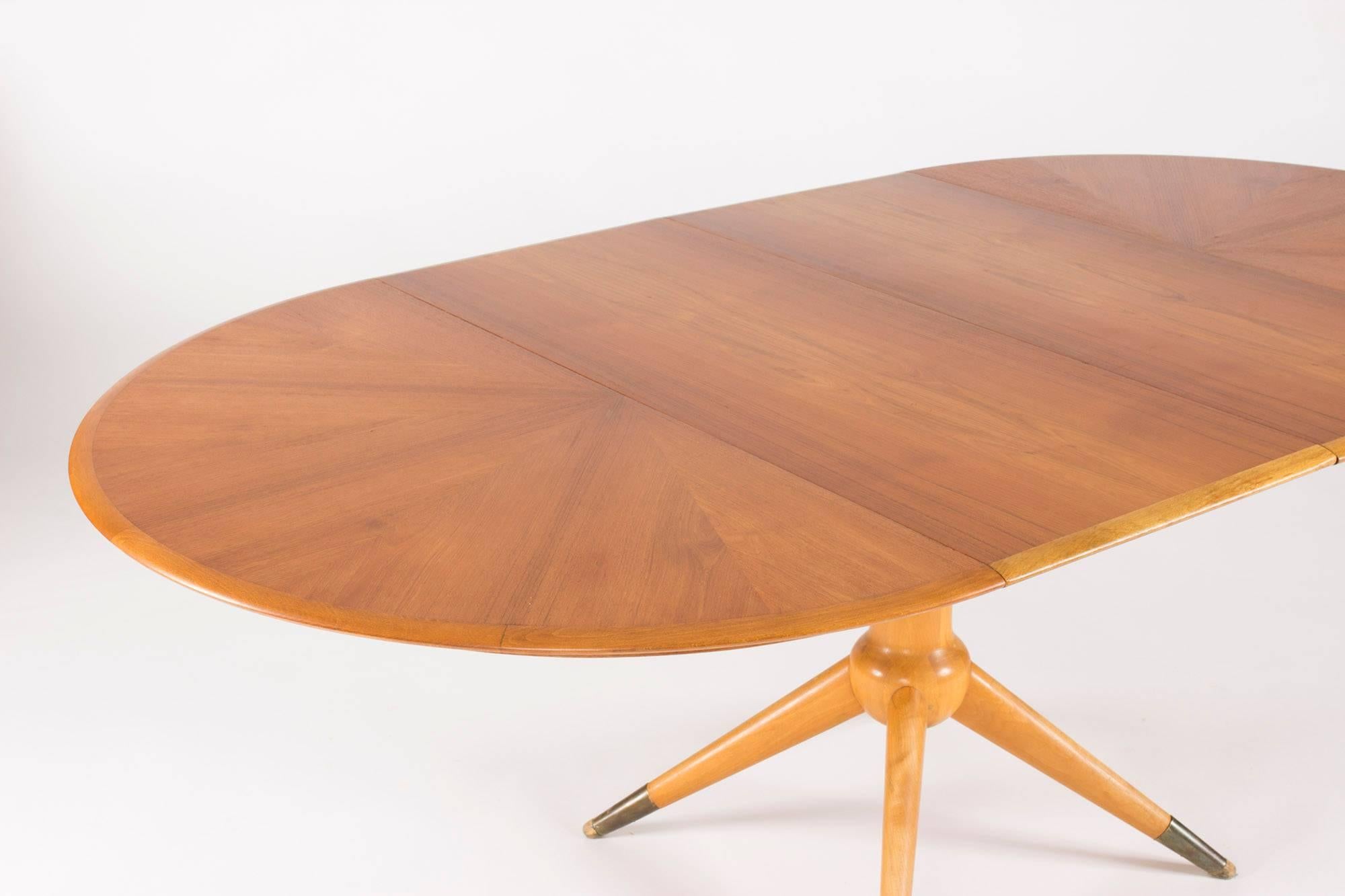 Round Teak Dining Table by David Rosén In Excellent Condition In Stockholm, SE