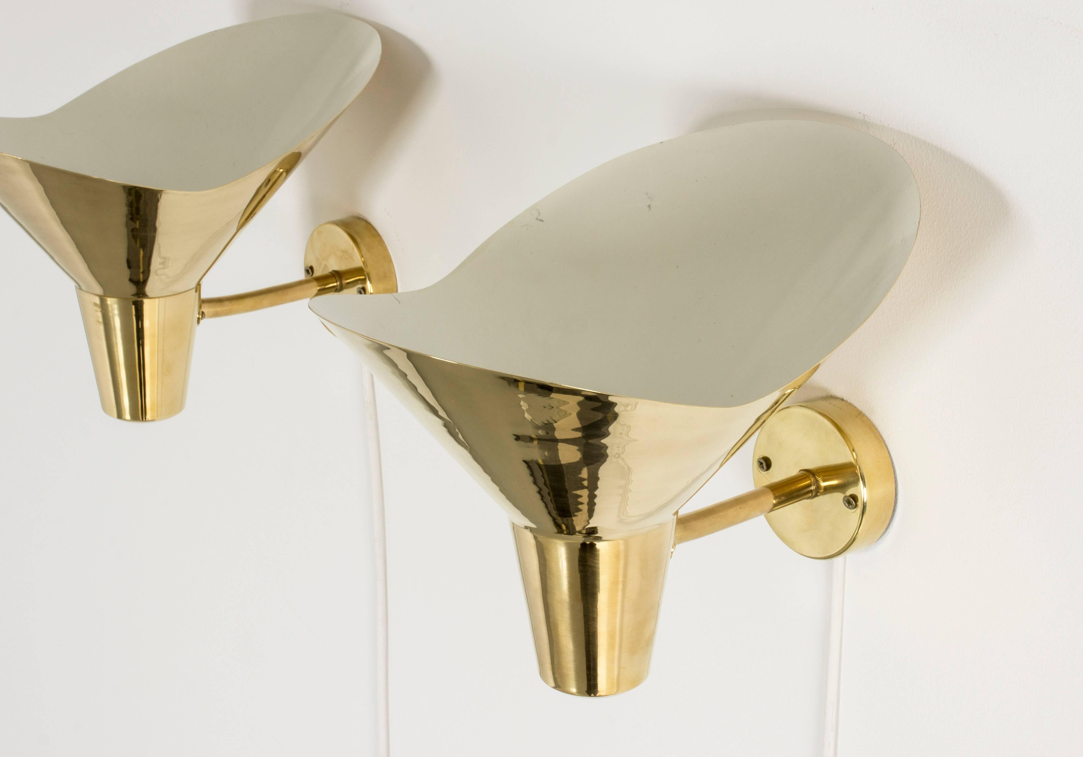 Mid-20th Century Pair of Brass Wall Sconces by Hans Bergström