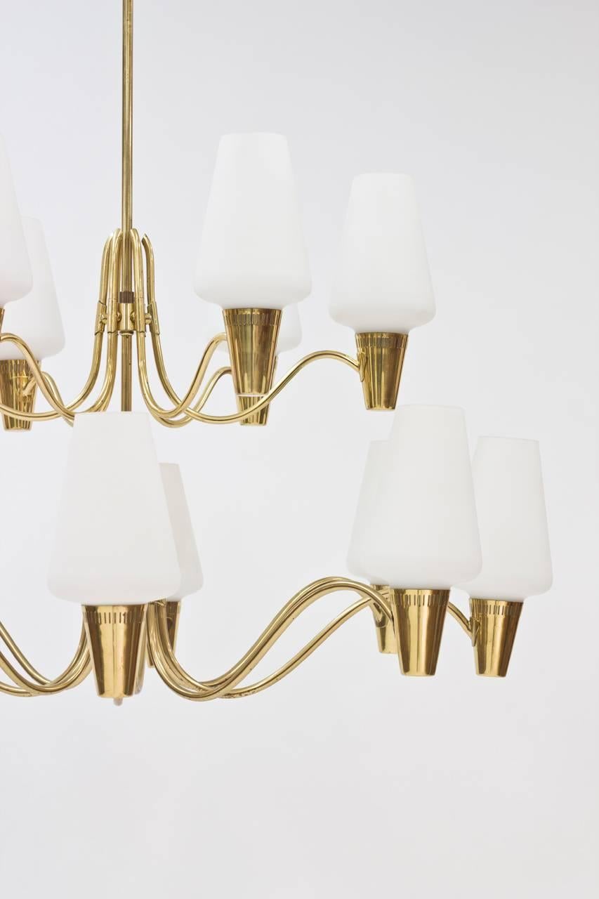 Swedish 1950s Brass and Opaline Glass Chandelier In Good Condition In Stockholm, SE