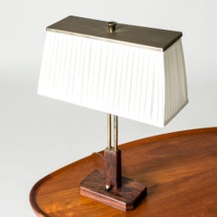 Schwedische moderne Tischlampe aus Palisanderholz von Harald Notini, Böhlmarks, Schweden, 1940er Jahre