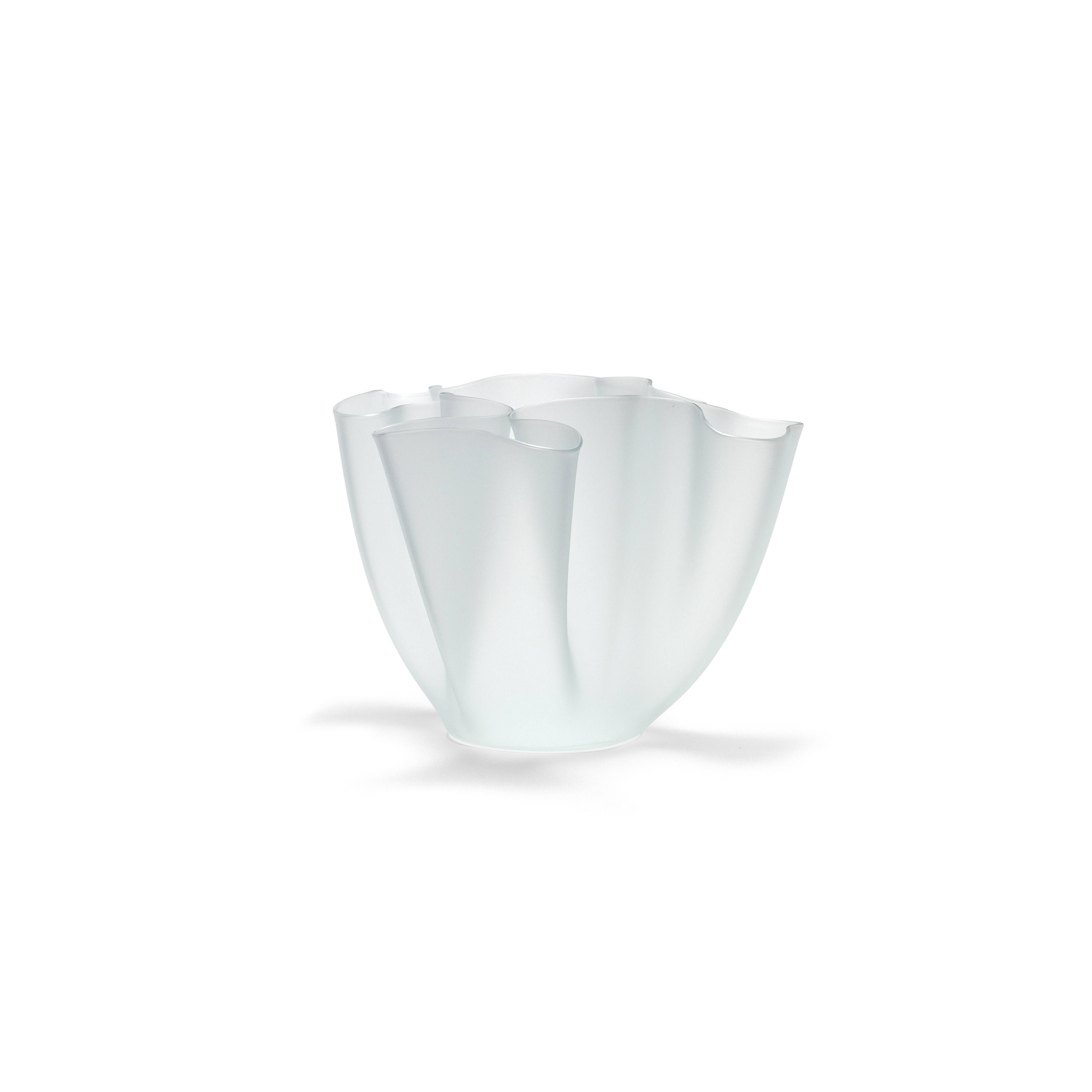 Extraordinary vases designed by Pietro Chiesa in 1932 and manufactured by Fontana Arte, made from hot folding of a sheet of glass. Cartoccio is available in natural or frosted glass (white and blue) or printed. Manual production makes each one