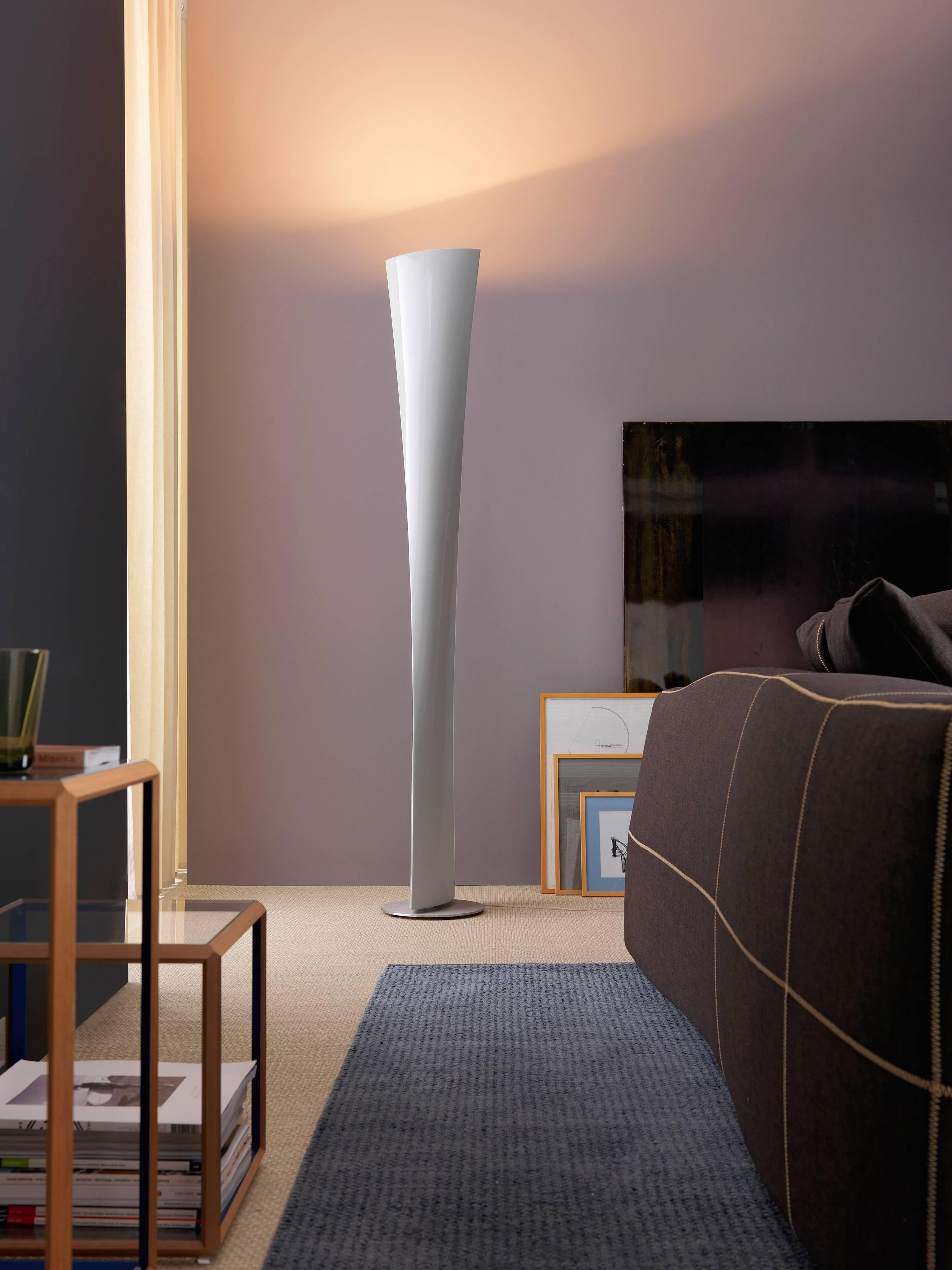 Designed by Marco Acerbis for Fontana Arte in 2007, the Polaris floor lamp has a unique design, made possible thanks to an innovative rotational molding process used in the aeronautics sector. Depending on the viewpoint, the body transforms and