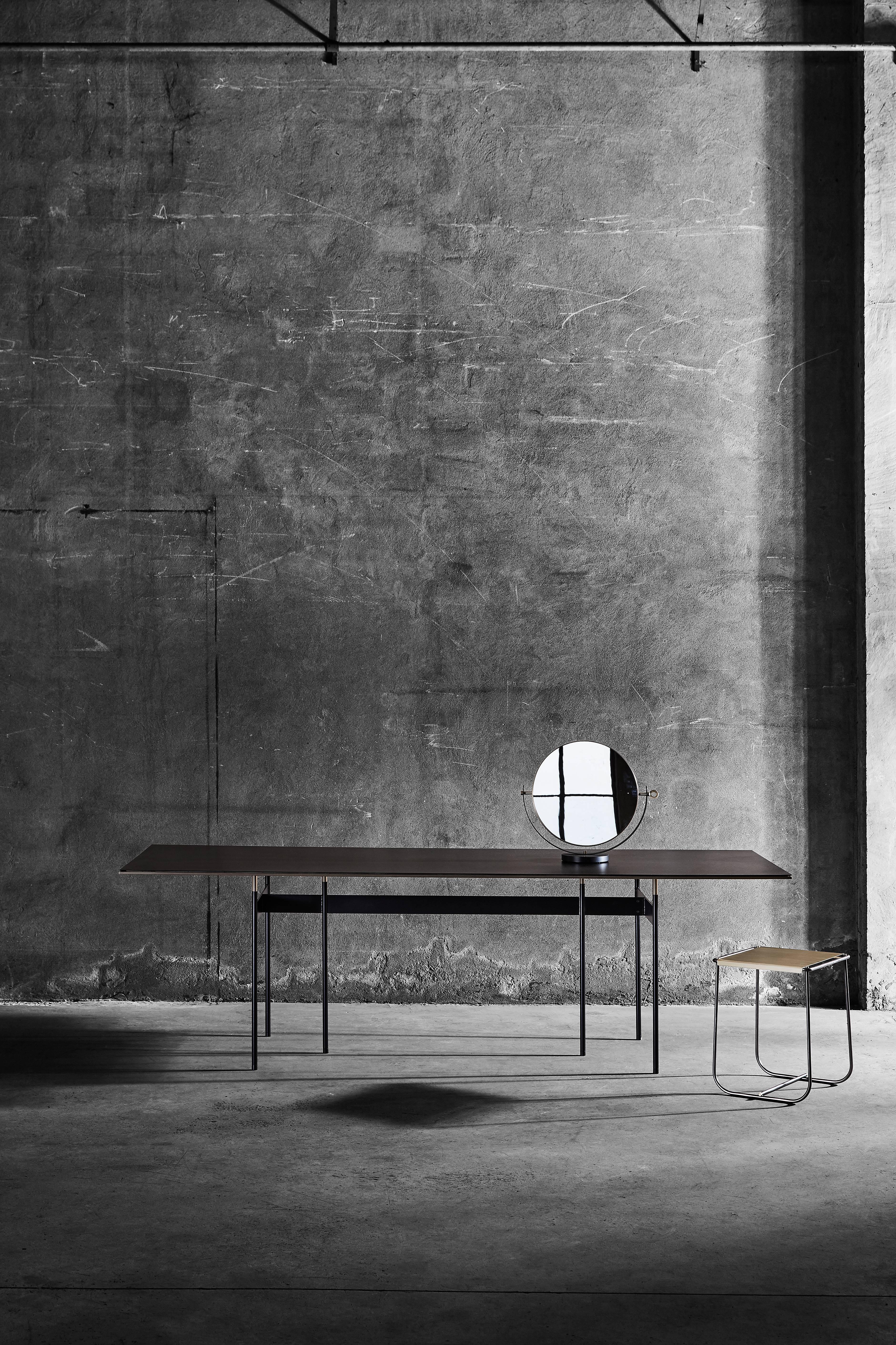 italien Table en métal tartan conçue par Simone Bonanni pour Mingardo en vente