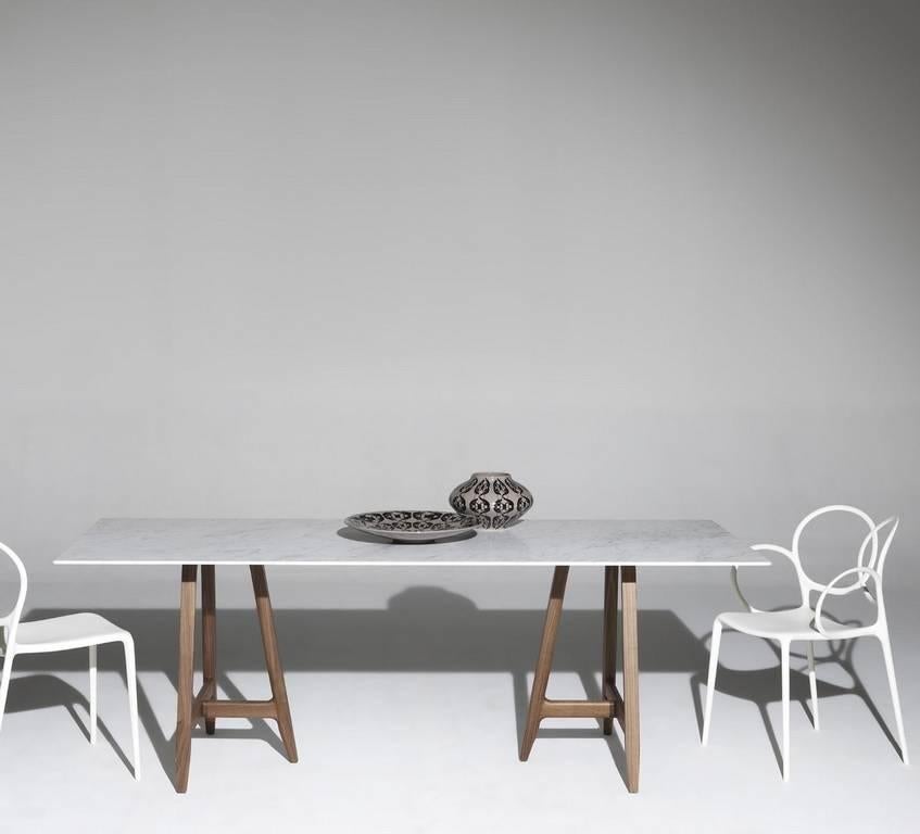 „“Easel“-Tisch mit weißer Carrara-Marmorplatte, entworfen von L. und R. Palomba für Driade (Moderne) im Angebot