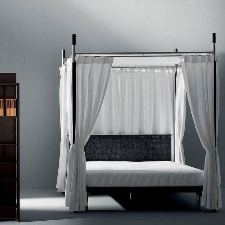 Doppel Baldachin-Bett „Edward II“, entworfen von Antonia Astori für Driade (Moderne) im Angebot