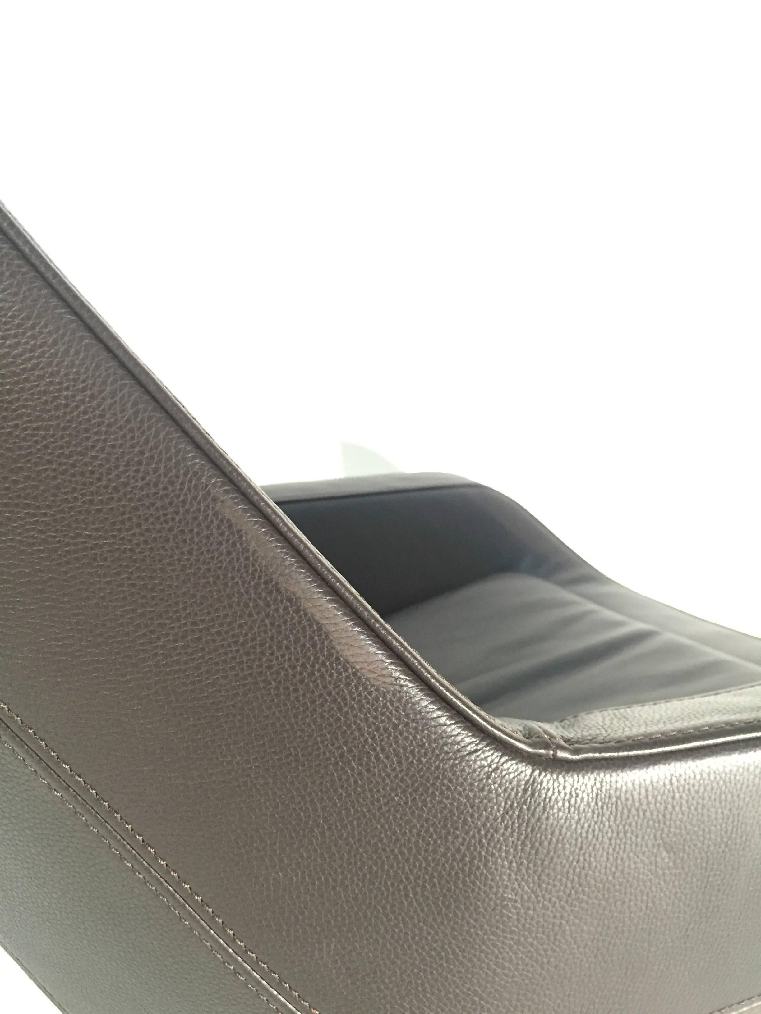 Contemporary De Sede DS-144 Armchair in Leather Select Cigarro