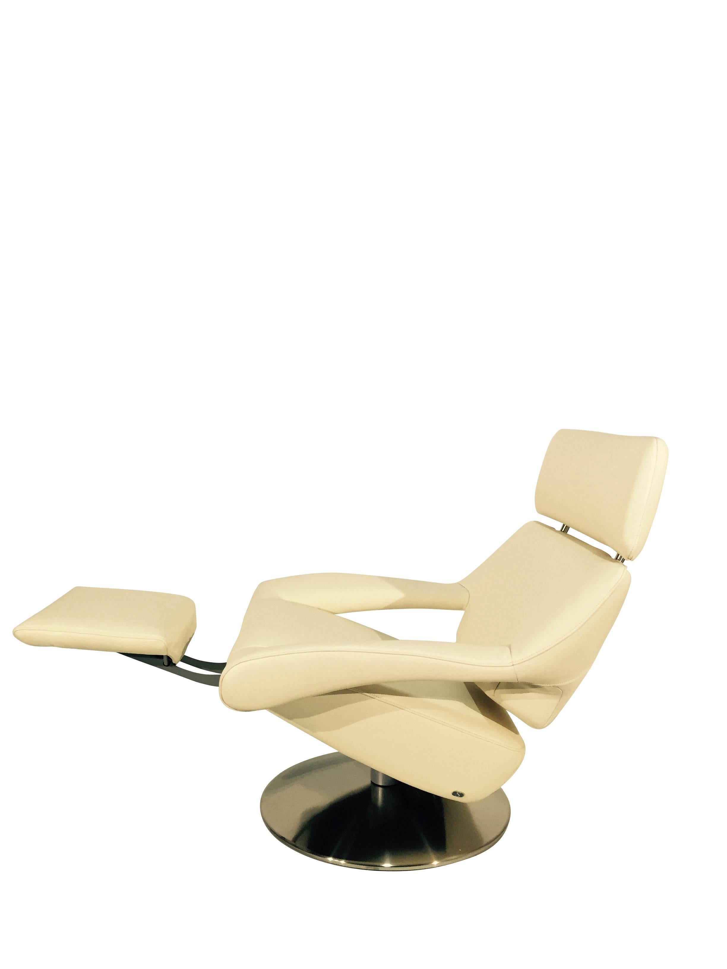 Swiss De Sede DS-255/11 Armchair in Leather Select Off-White For Sale