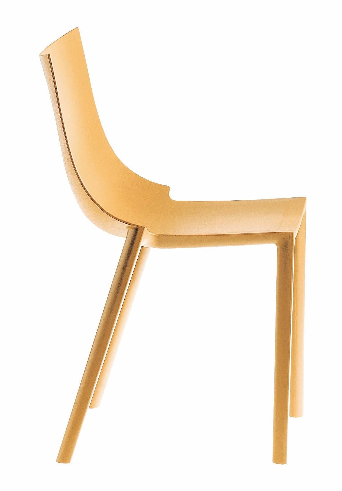 Moderne Chaise empilable colorée 