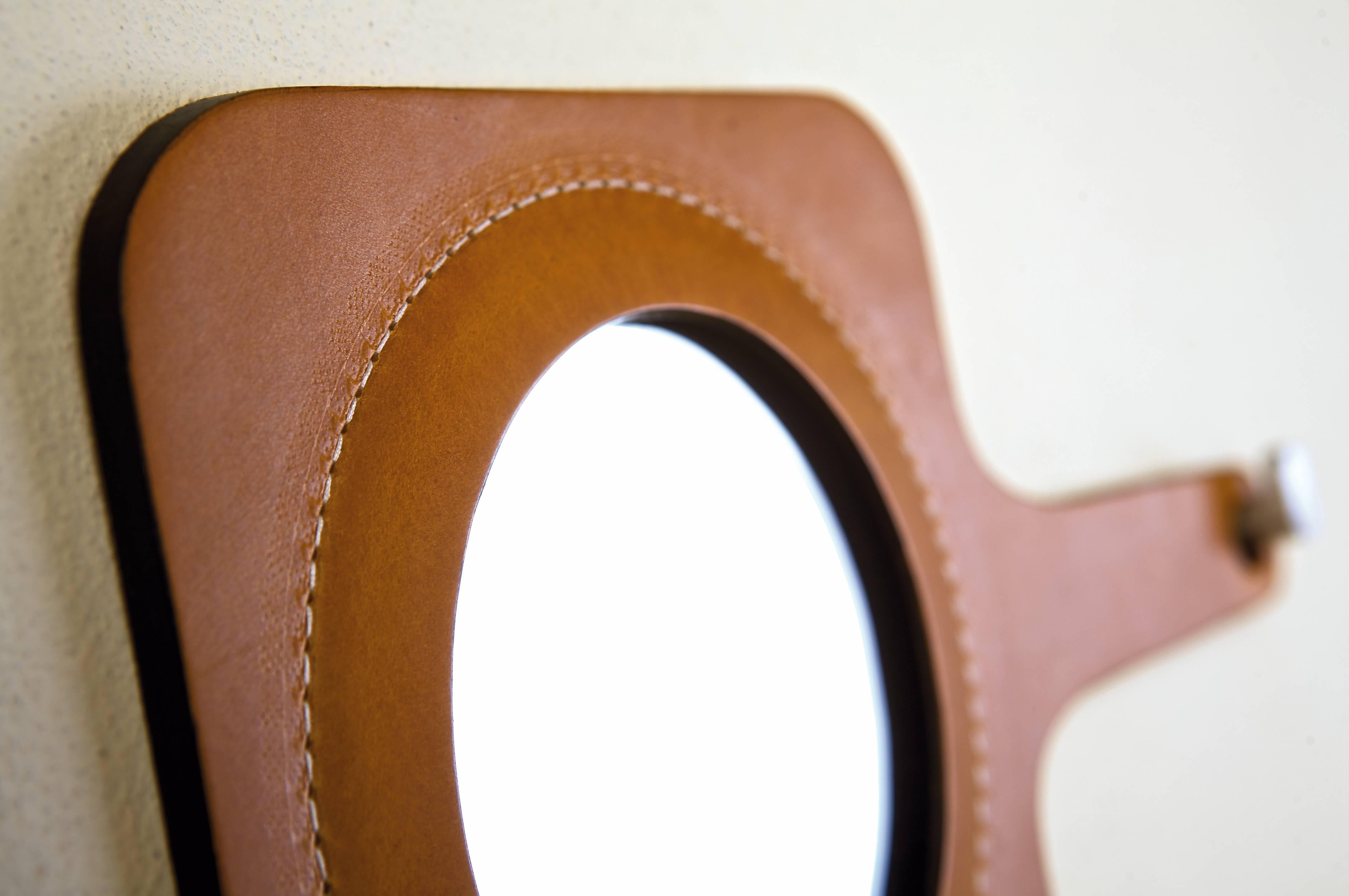 how to hang hand mirrors on wall