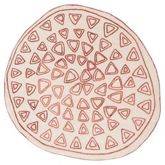 cc-tapis NAÏF TRIANGLES handgefertigter Teppich in Rot von David/Nicolas