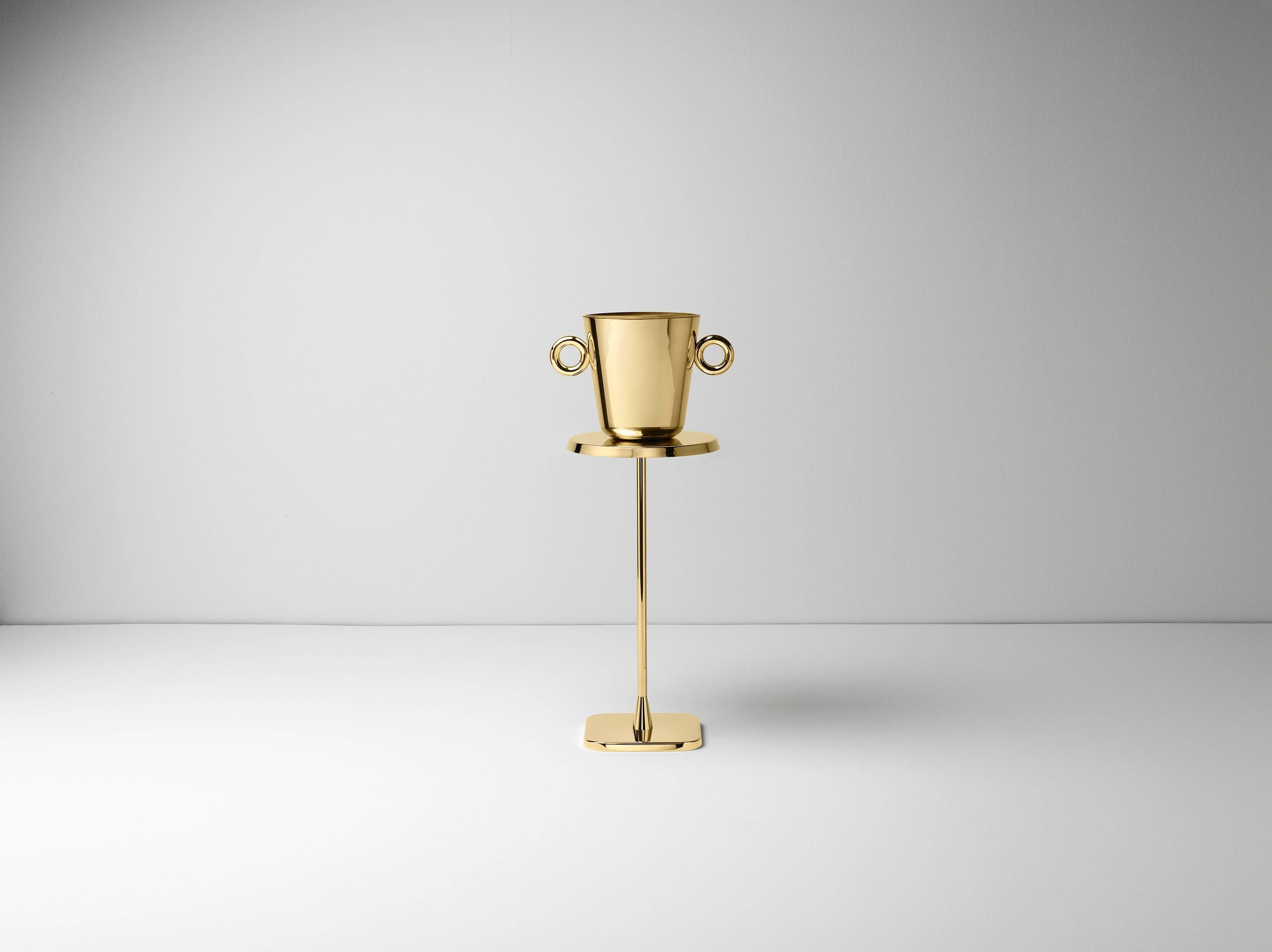 Ice bucket in casted polished brass designed by Richard Hutten.