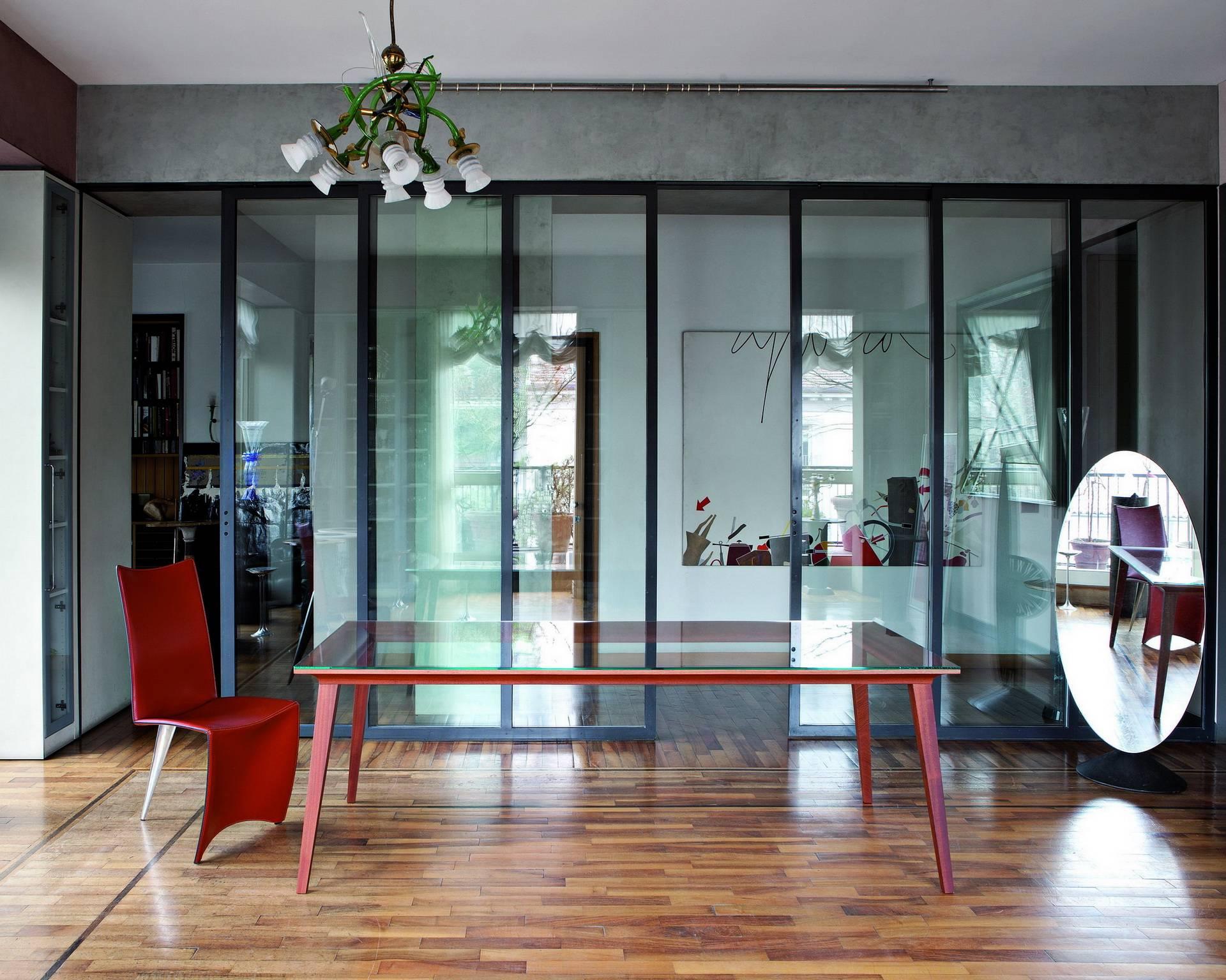 „Psiche“-Tisch und Spiegel, entworfen von Philippe Starck für Driade (21. Jahrhundert und zeitgenössisch) im Angebot