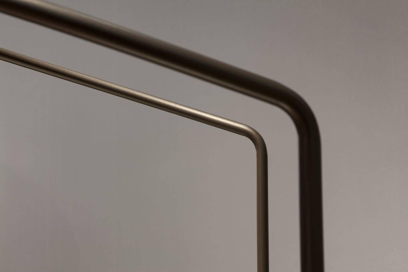 Fauteuil Mingx en cuir et acier conçu par Konstantin Grcic pour Driade en vente 2