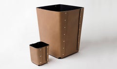 „Lorenzo“ Bleistifthalter aus geripptem Leder von Claude Bouchard für Oscar Maschera