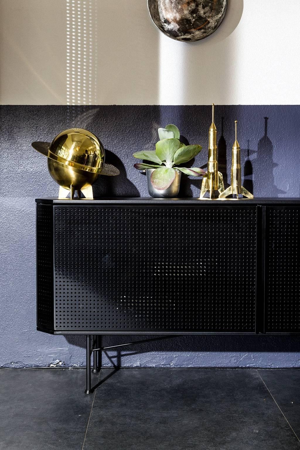 „Perf“ Sideboard aus lackiertem Stahl von Moroso für Diesel im Angebot 1