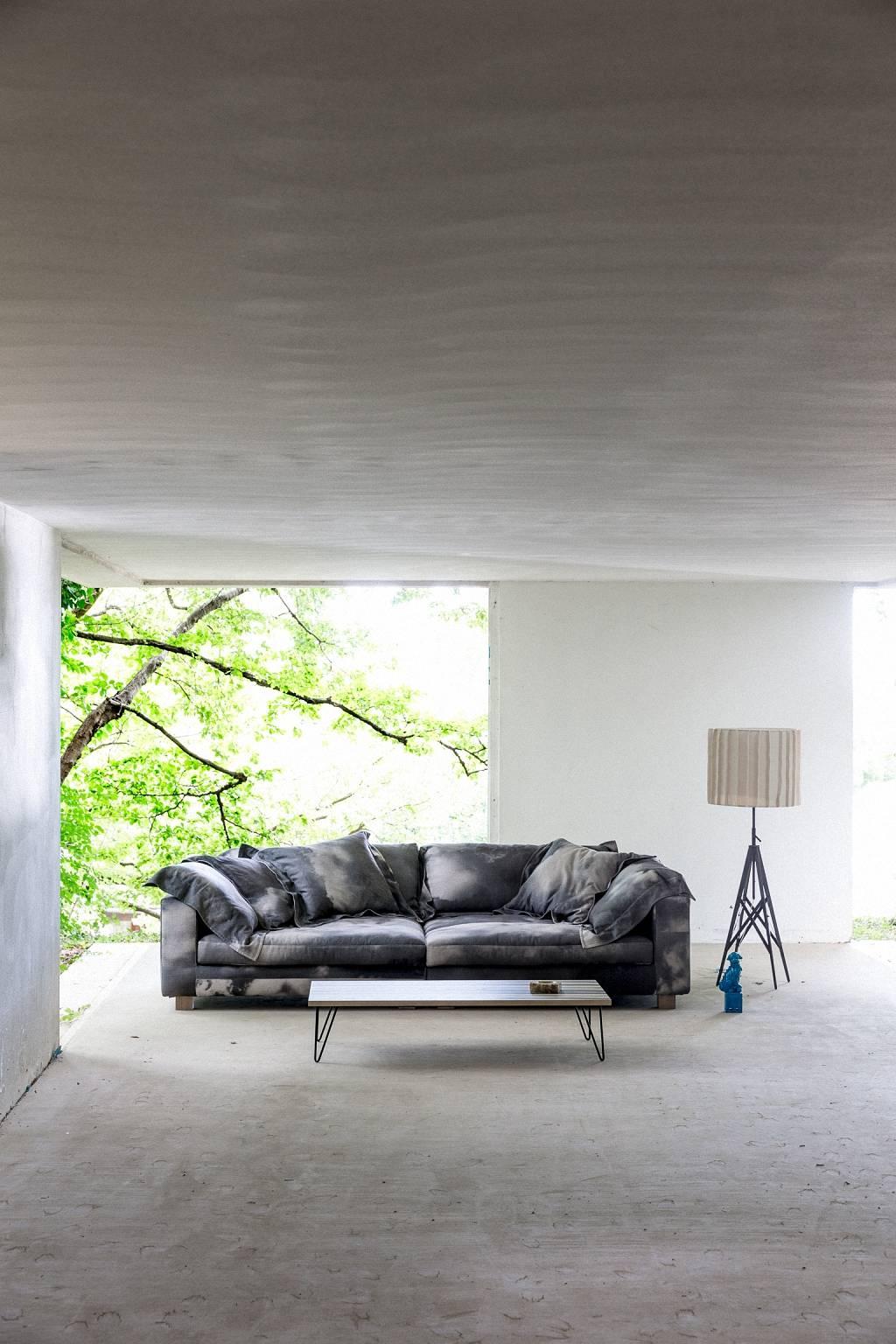„Nebula Nine“ Sofa aus Baumwolle, Leinen, Leder und Samt mit Samtbezug von Moroso & Diesel im Angebot 1