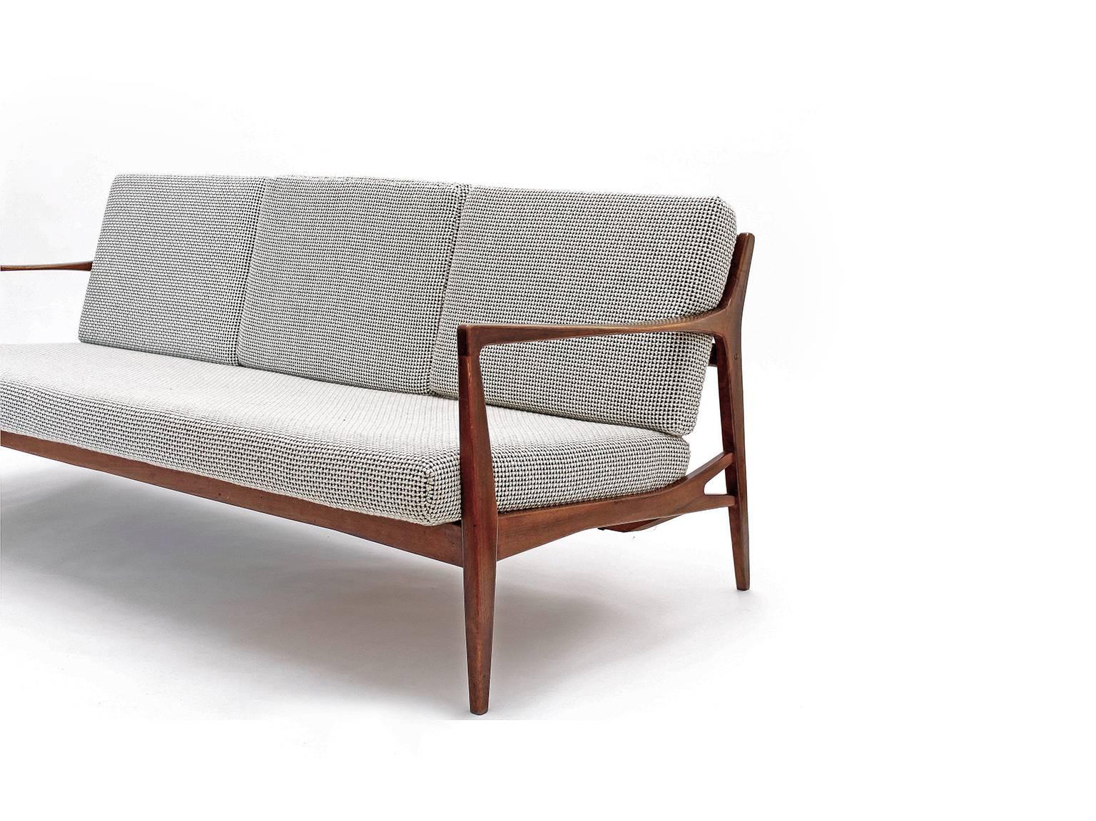 Mid-Century Modern Elegant Swedish Teak Sofa For Sale