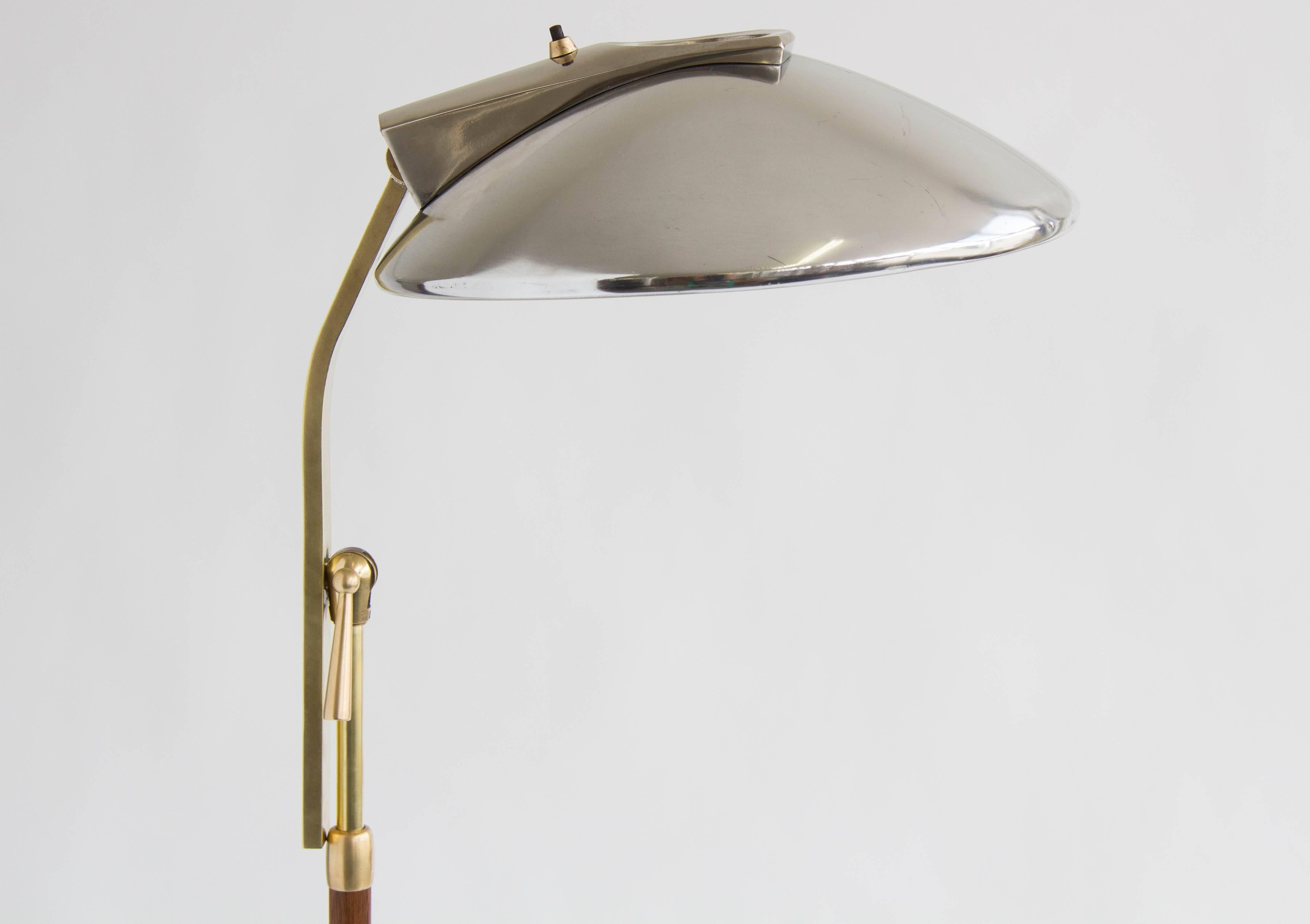 Mid-Century Modern Laurel ‘Cobra’ Walnut and Brass Floor Lamp by Gerald Thurston