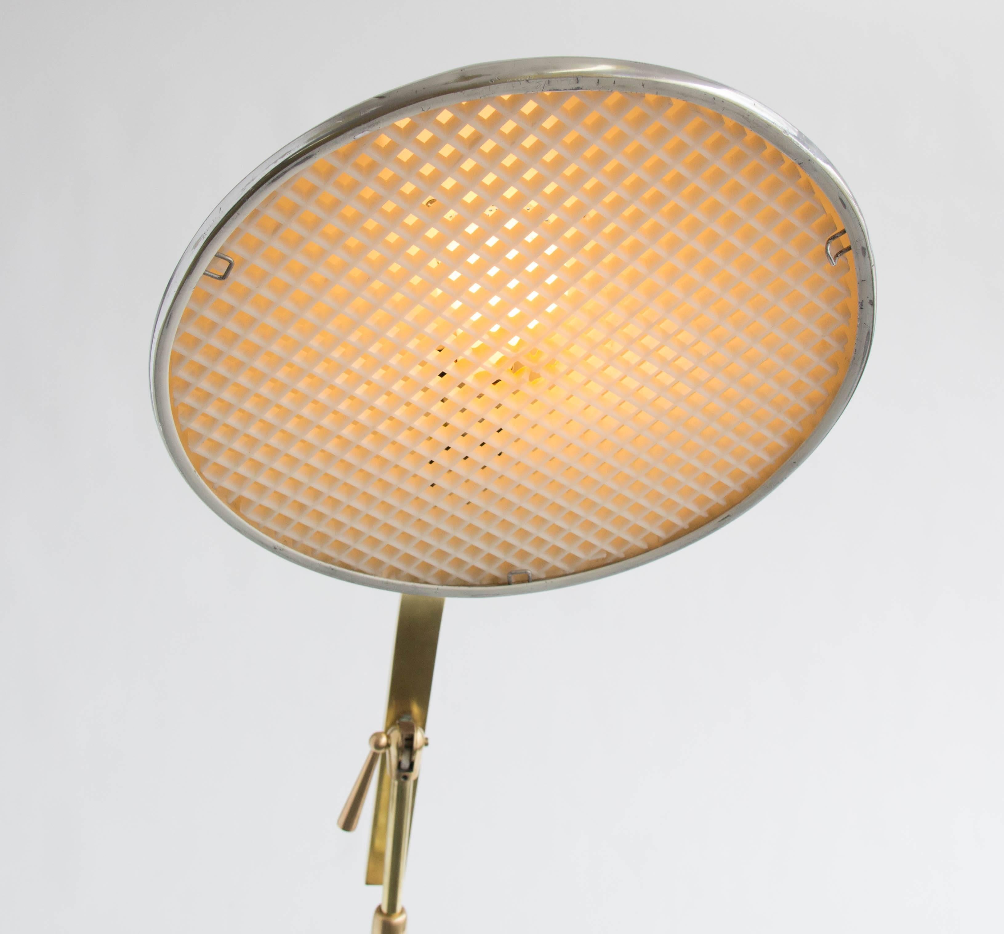 Laurel ‘Cobra’ Walnut and Brass Floor Lamp by Gerald Thurston 3